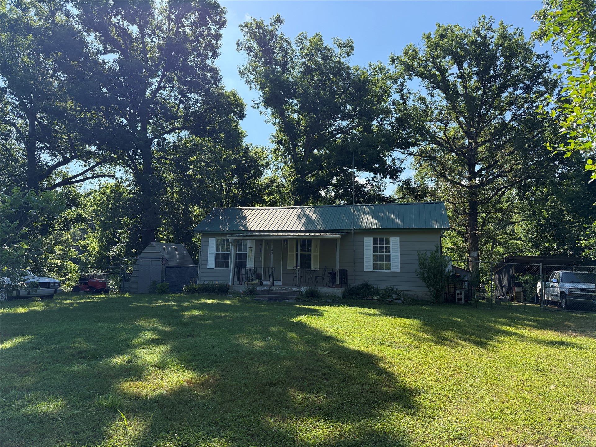 2633430 Property Photo 4