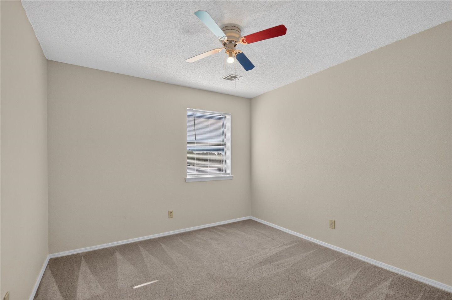 223 Se Quail Ridge Loop Property Photo 23