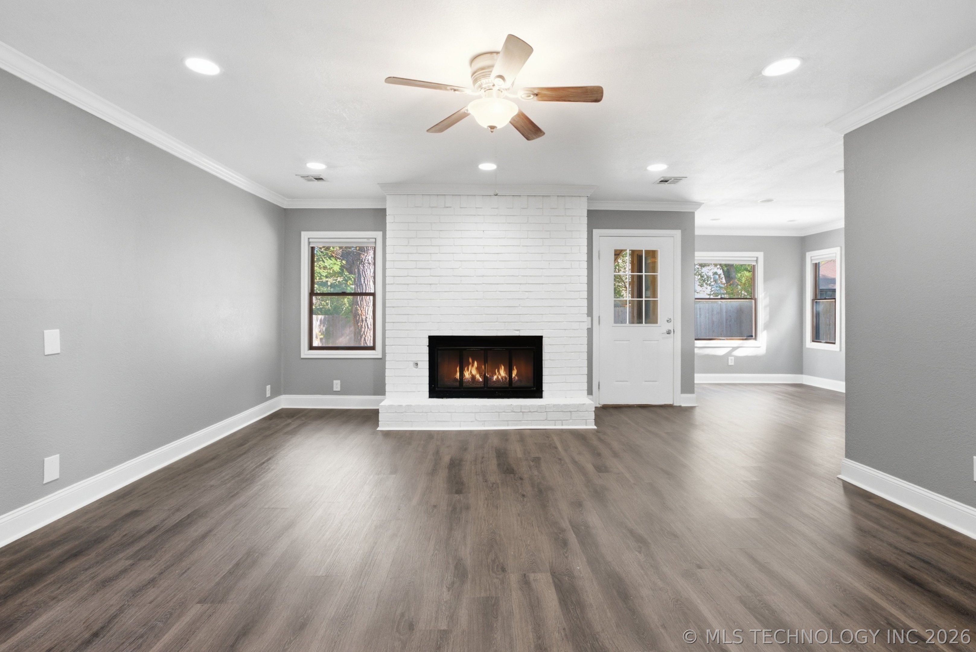 1604 W Pittsburg Street Property Photo 8