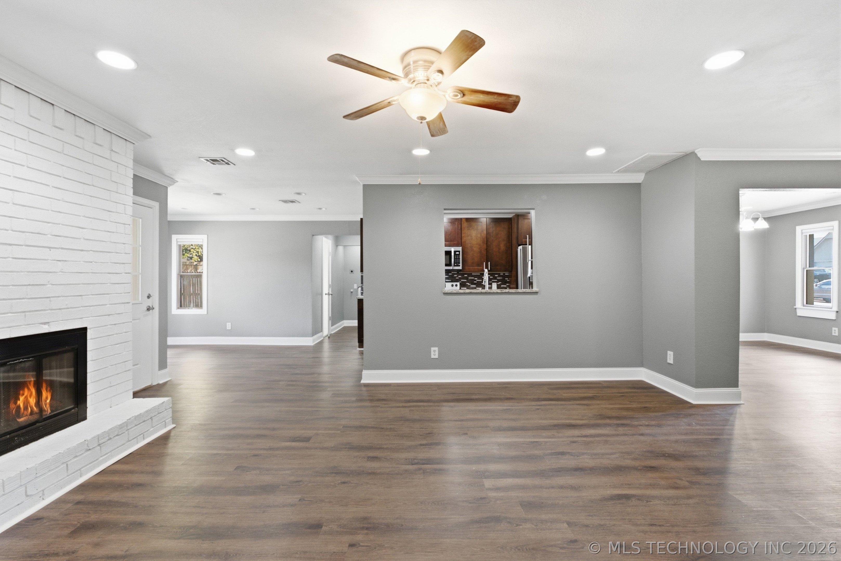 1604 W Pittsburg Street Property Photo 11
