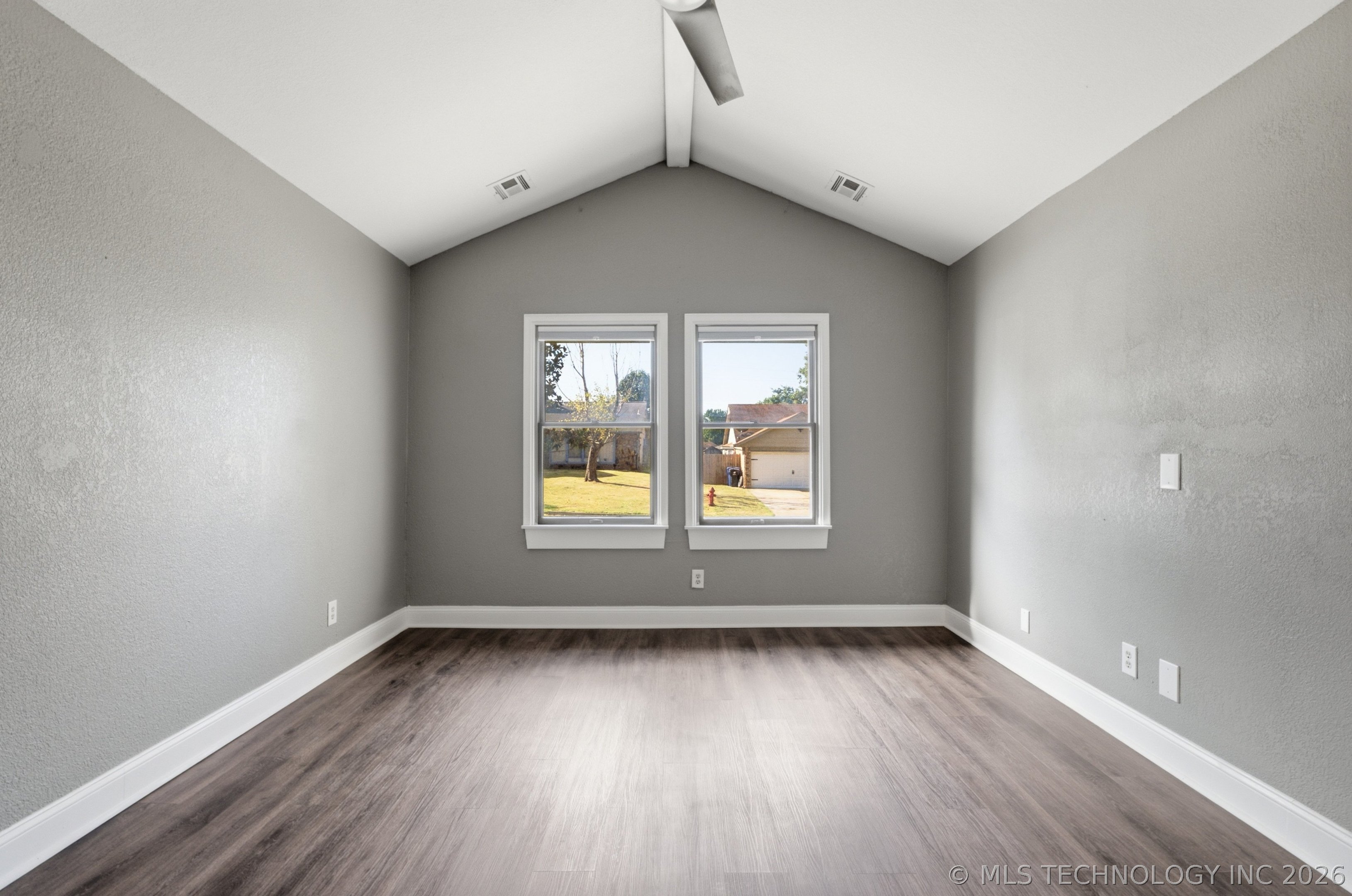 1604 W Pittsburg Street Property Photo 22