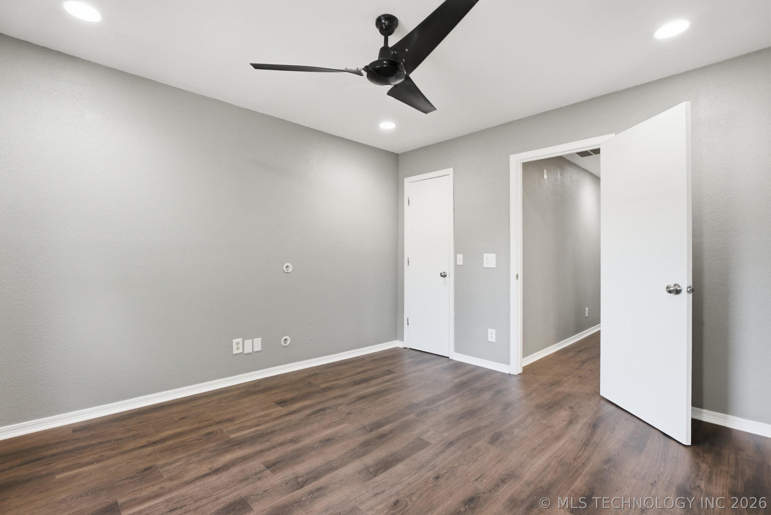 1604 W Pittsburg Street Property Photo 33