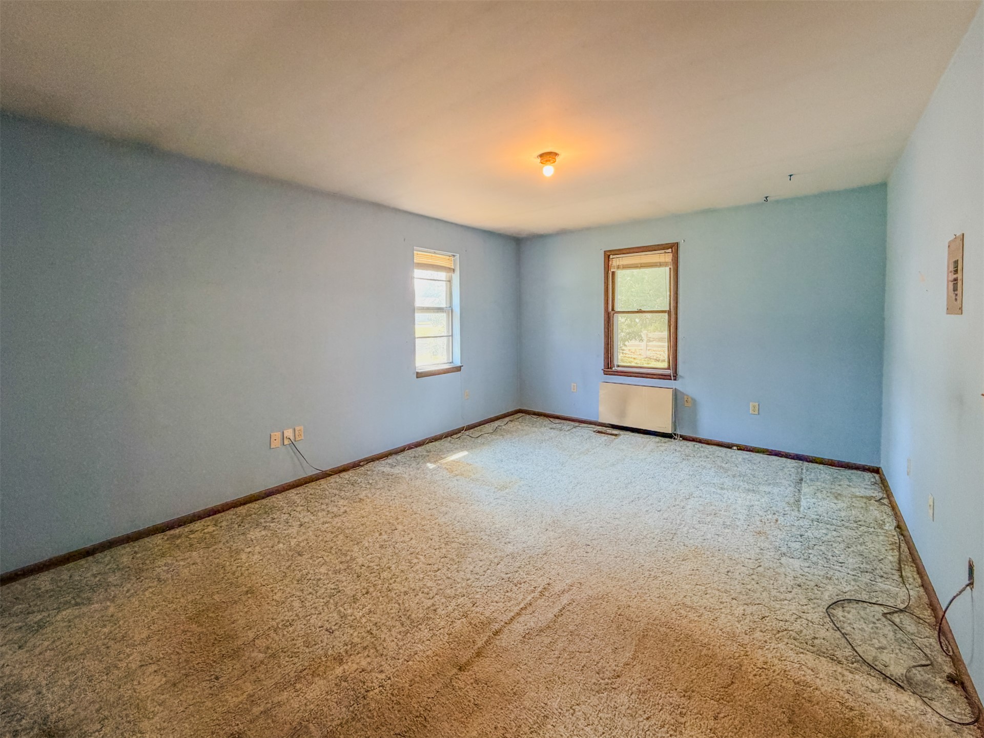 1121 W 4th Street Property Photo 30