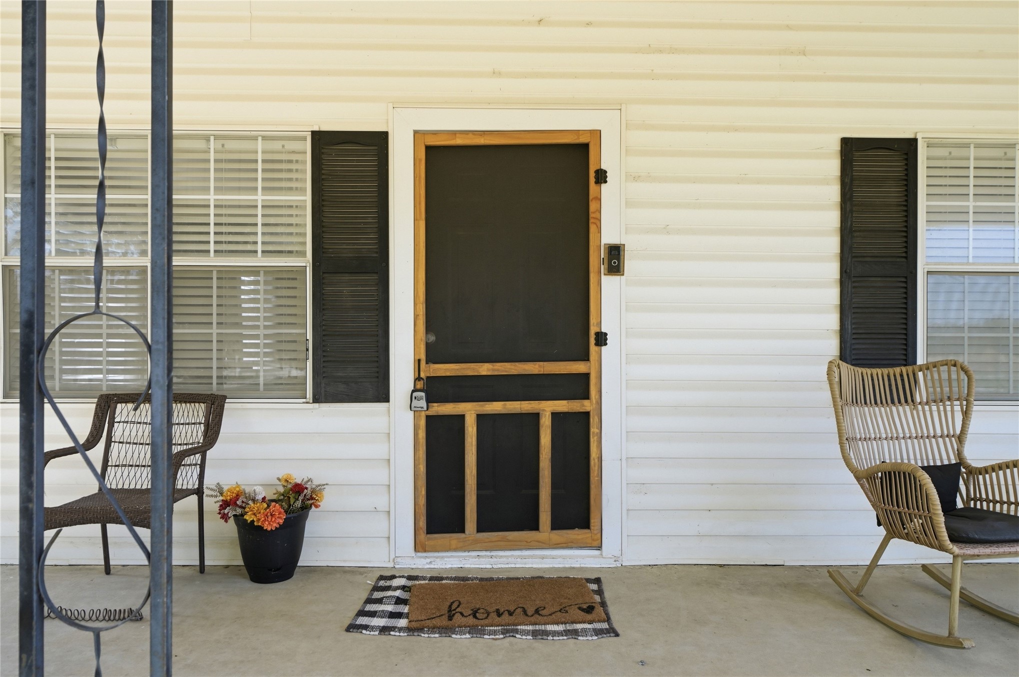 15802 Elwood Avenue Property Photo 20