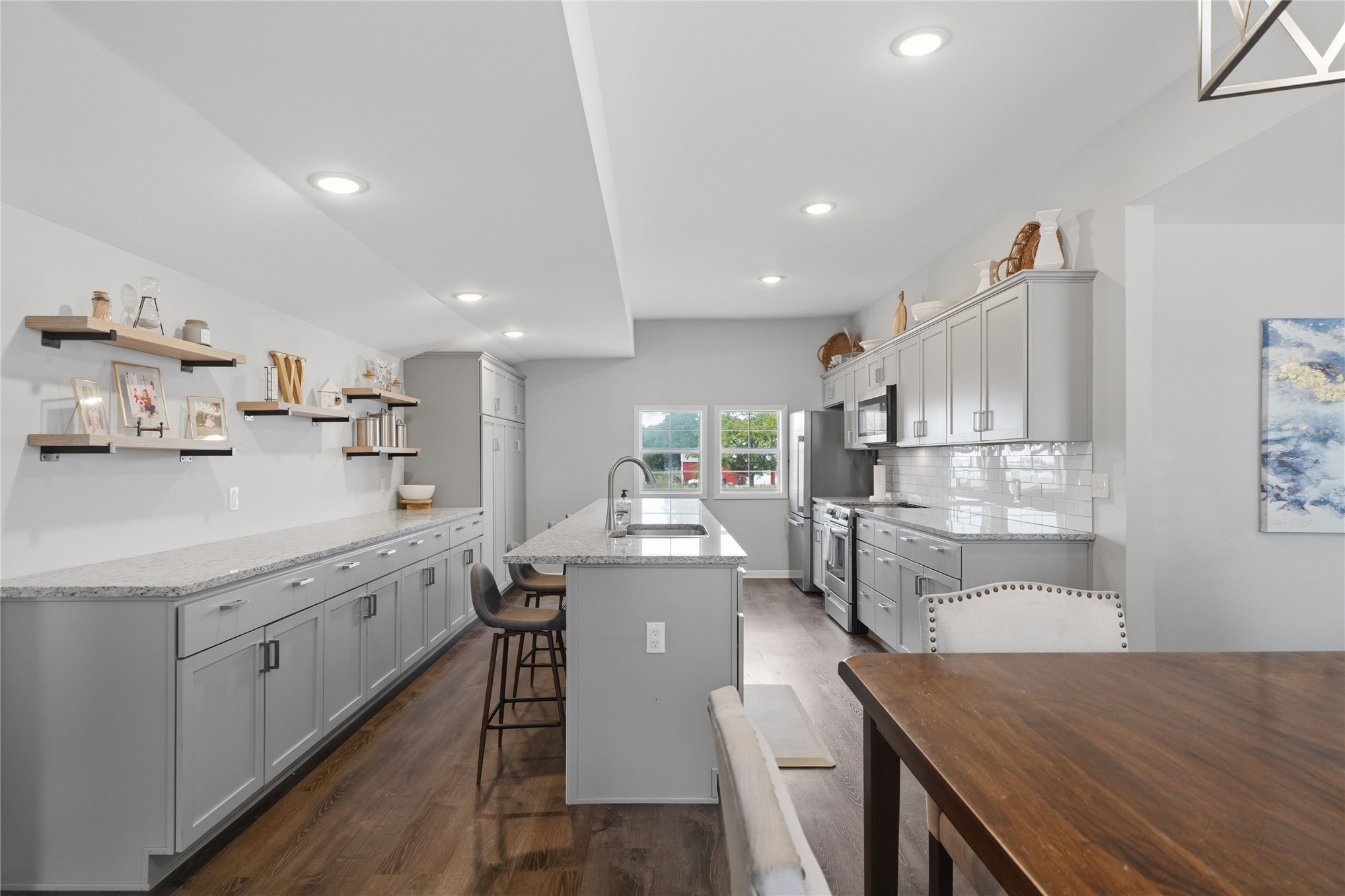 15802 Elwood Avenue Property Photo 31