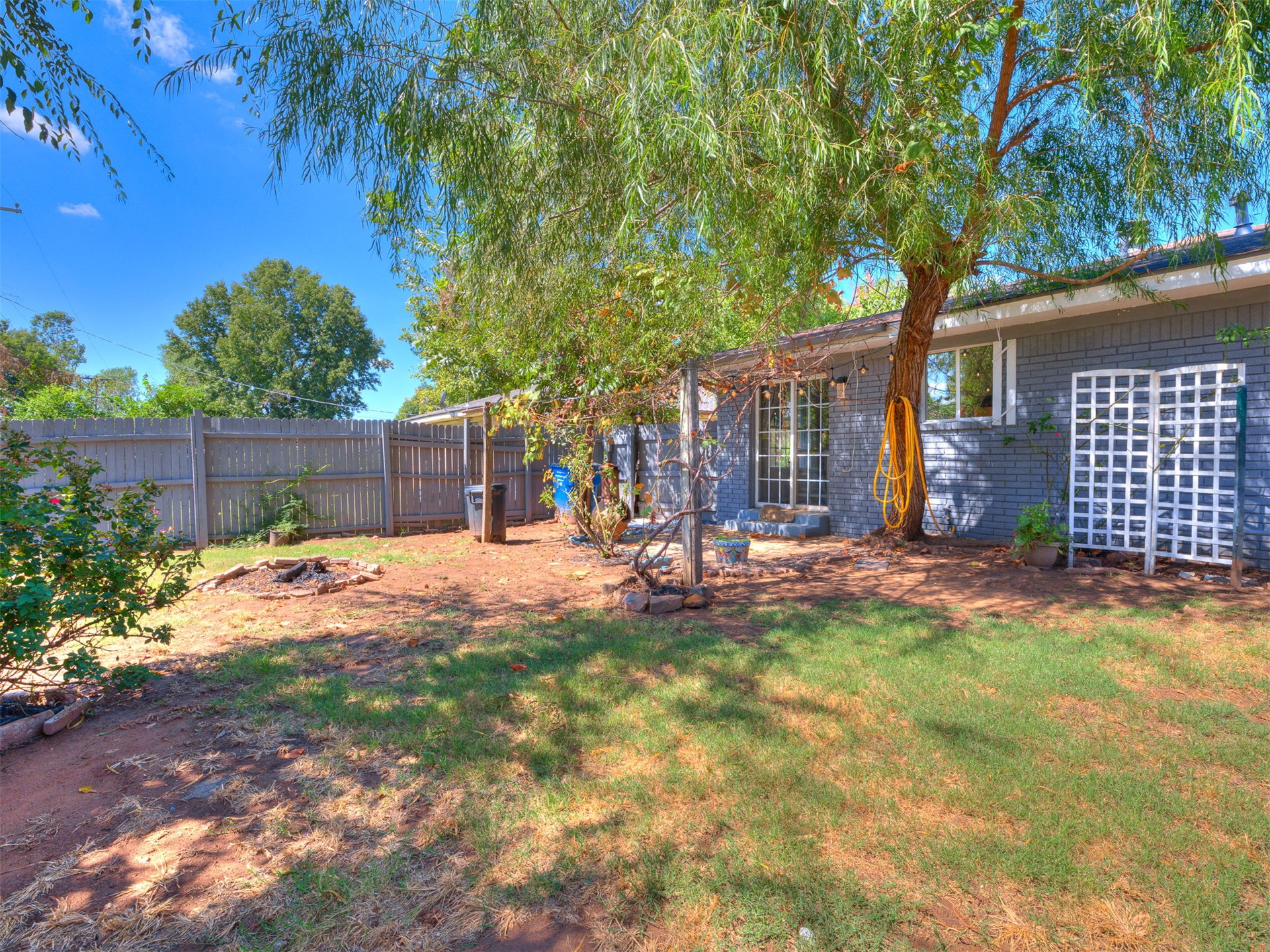 24 W Rachel Street Property Photo 29