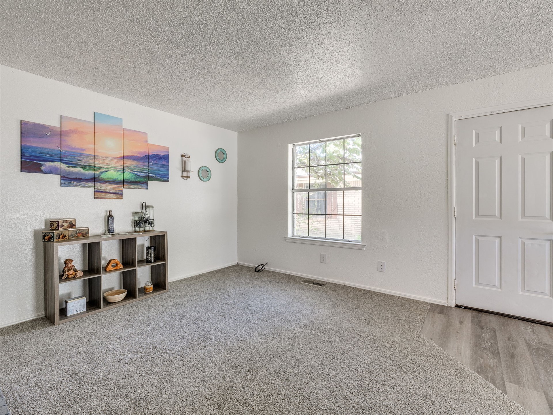 24 W Rachel Street Property Photo 58