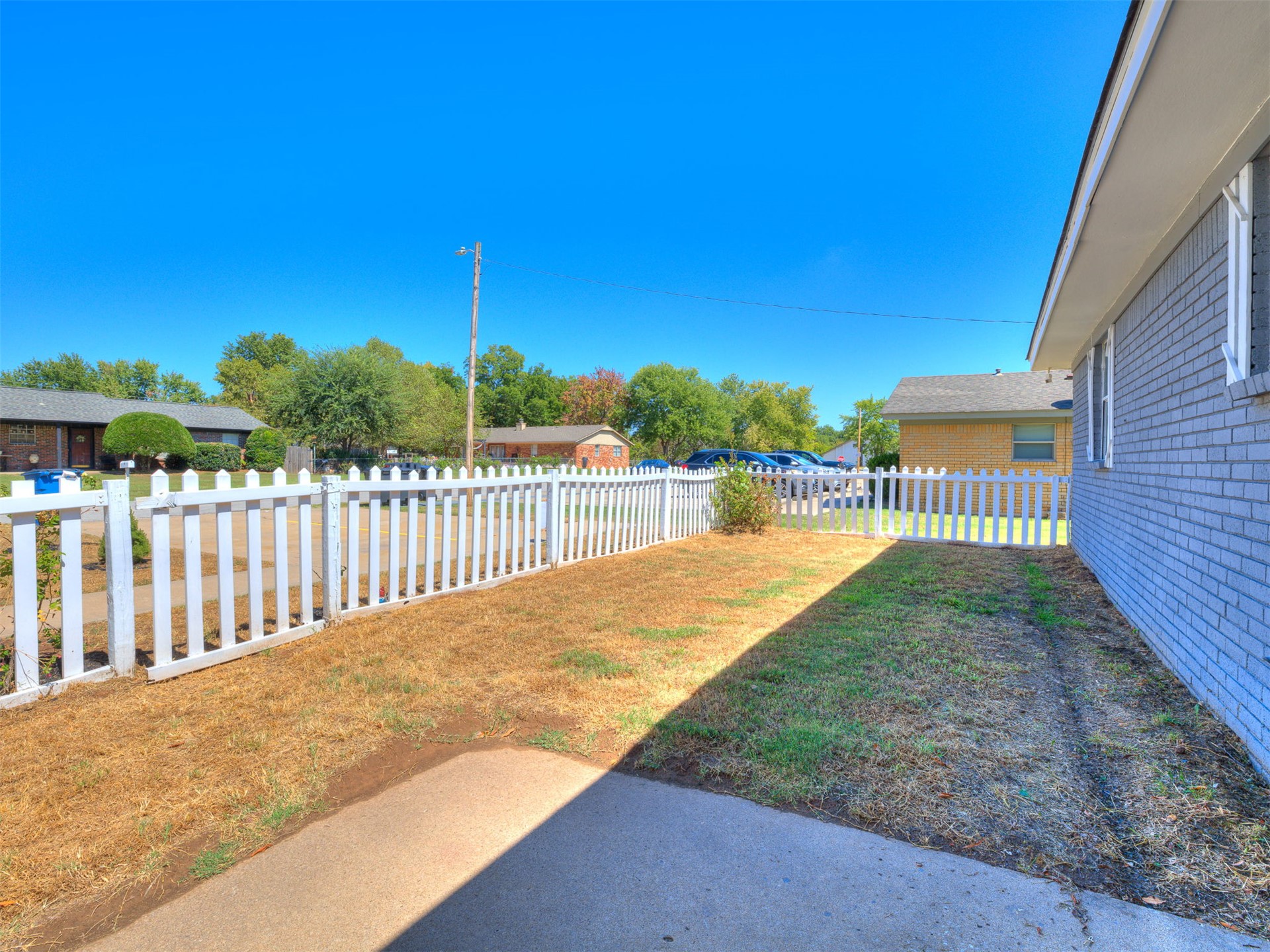 24 W Rachel Street Property Photo 62