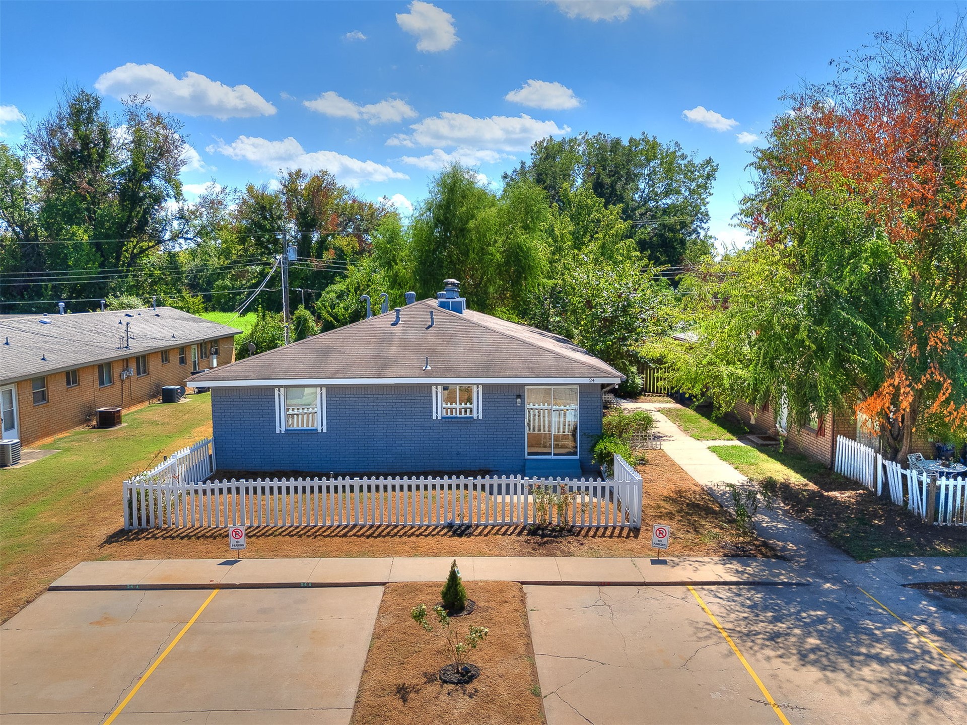 24 W Rachel Street Property Photo 64