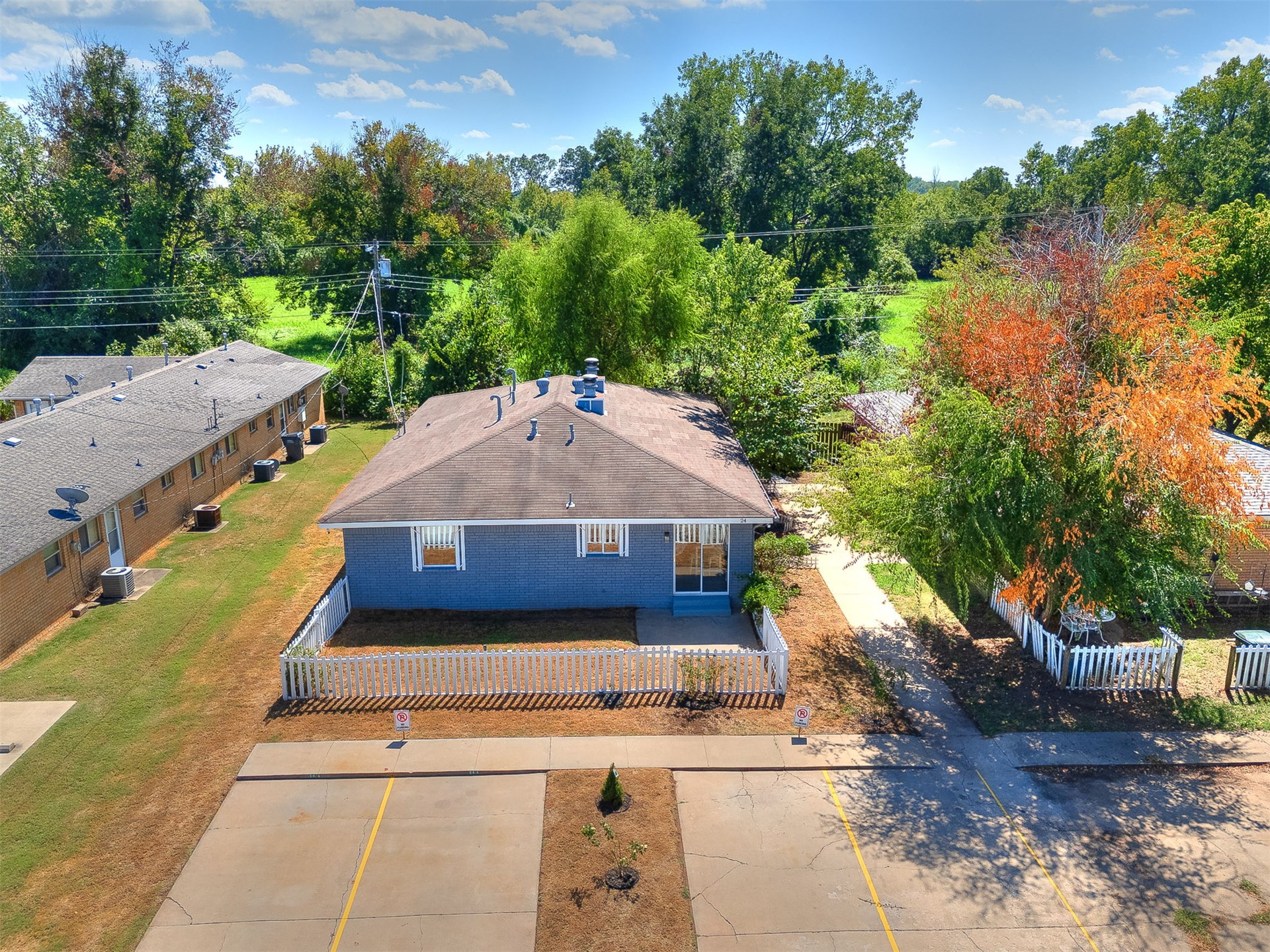 24 W Rachel Street Property Photo 68