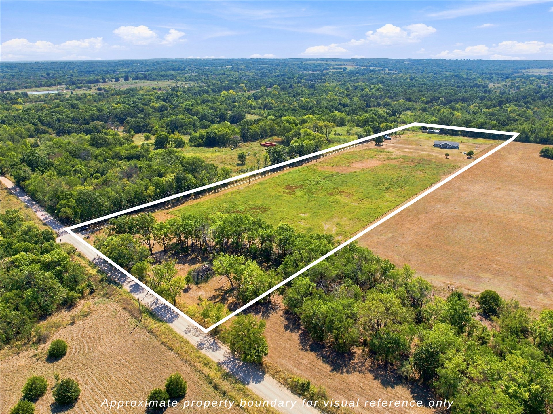102145 N3710 Property Photo 7