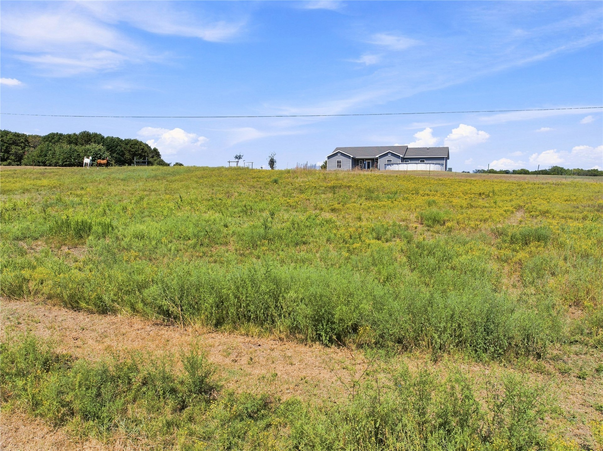 102145 N3710 Property Photo 16