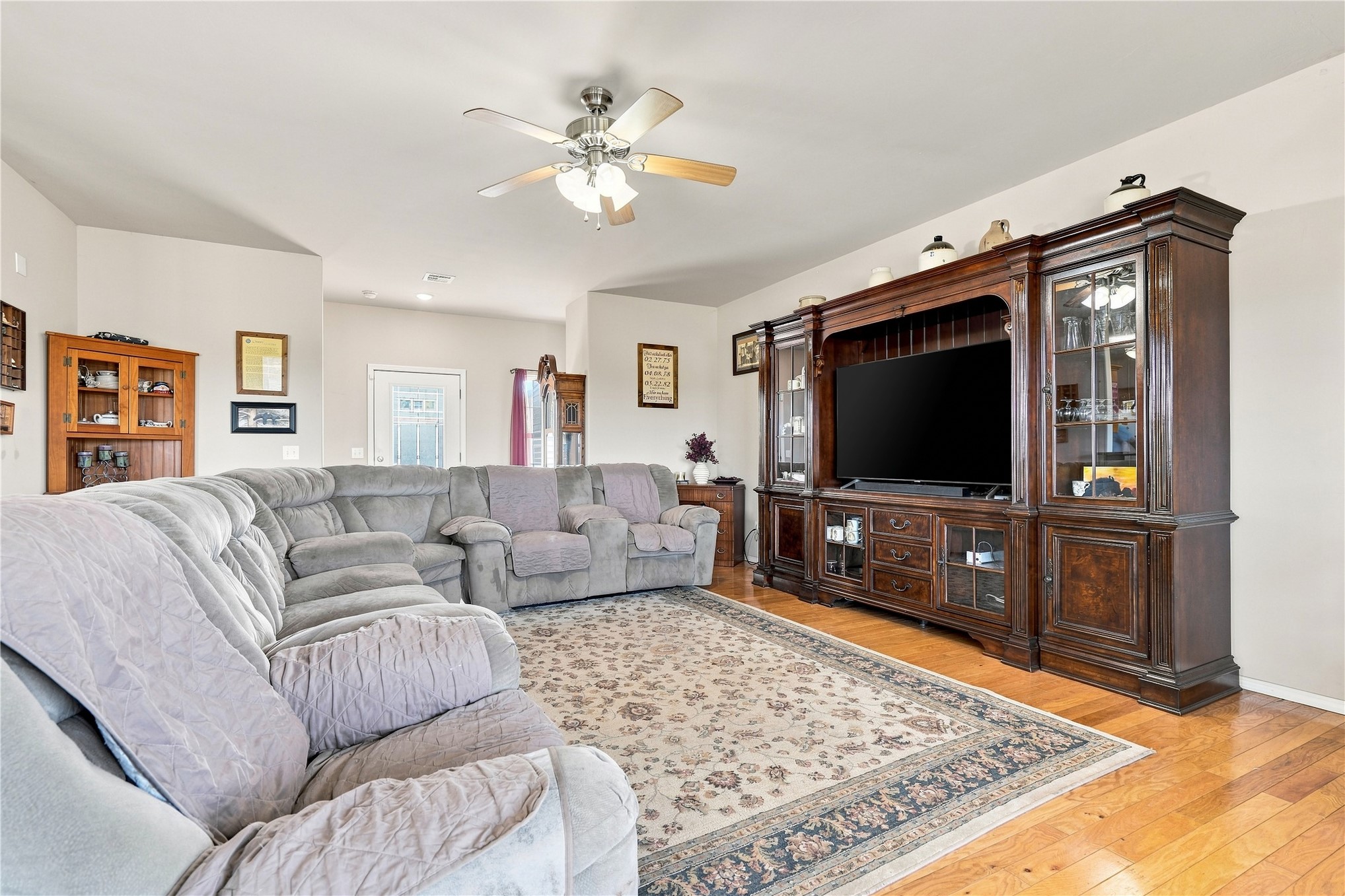 102145 N3710 Property Photo 23