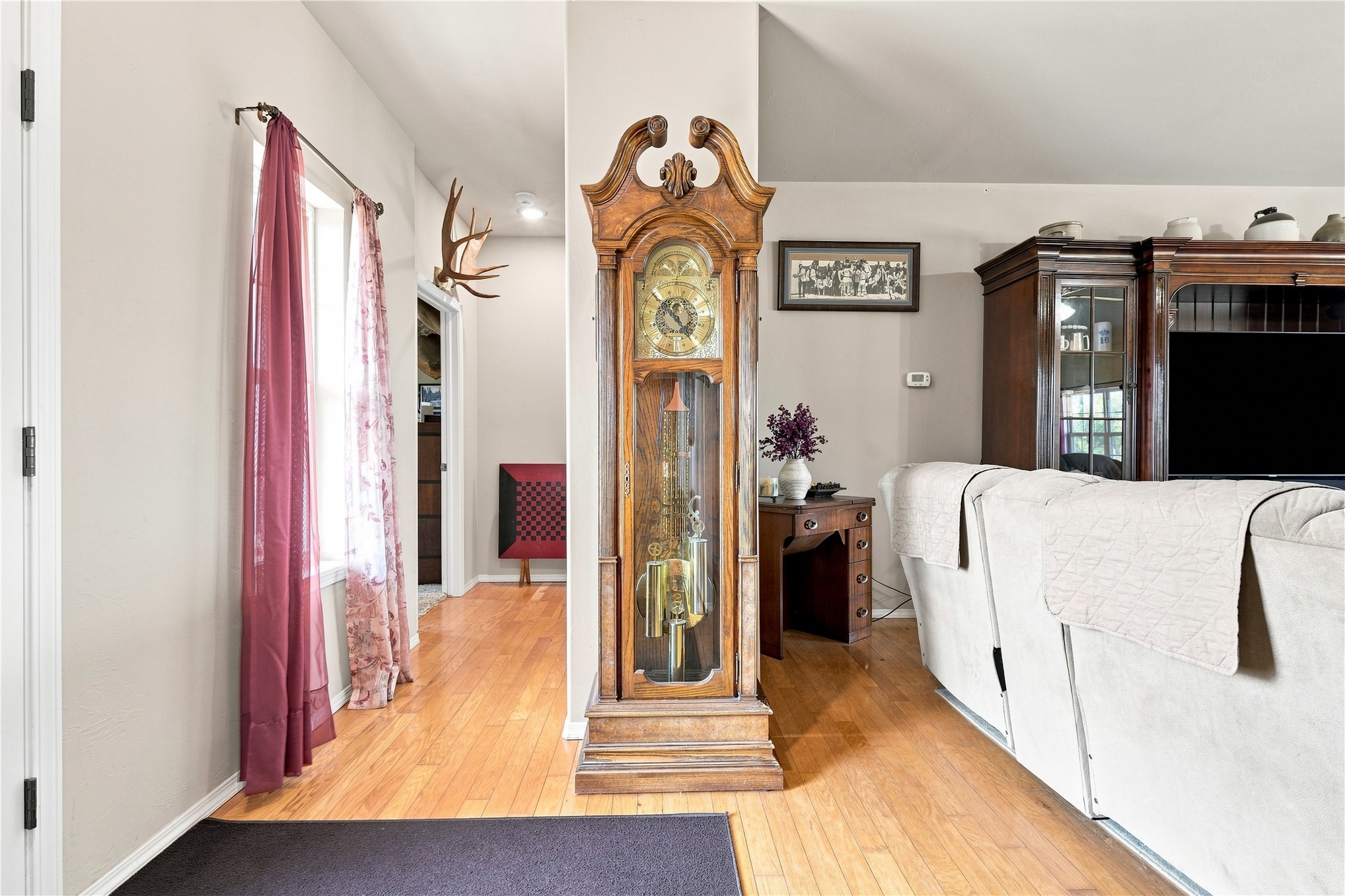 102145 N3710 Property Photo 43
