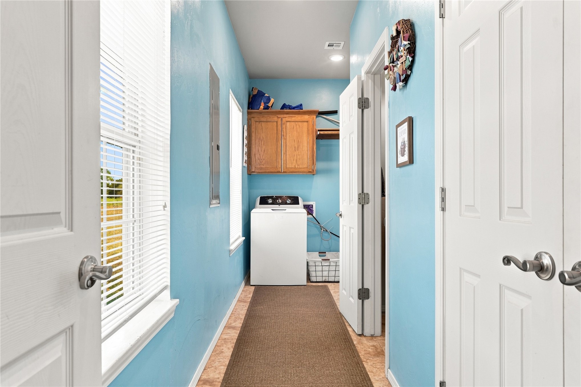 102145 N3710 Property Photo 48