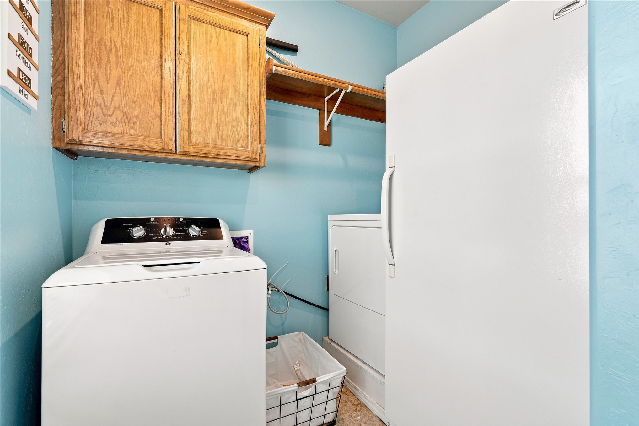 102145 N3710 Property Photo 51