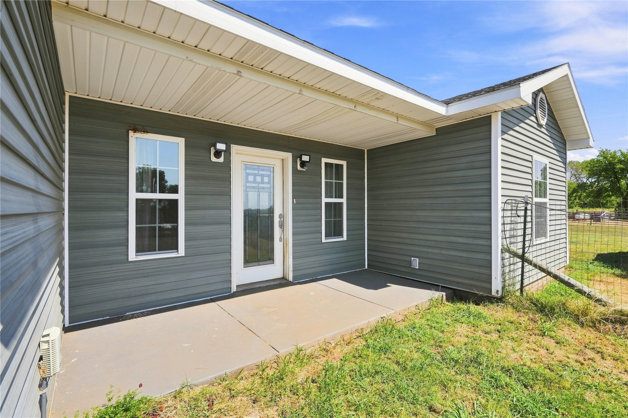 102145 N3710 Property Photo 74