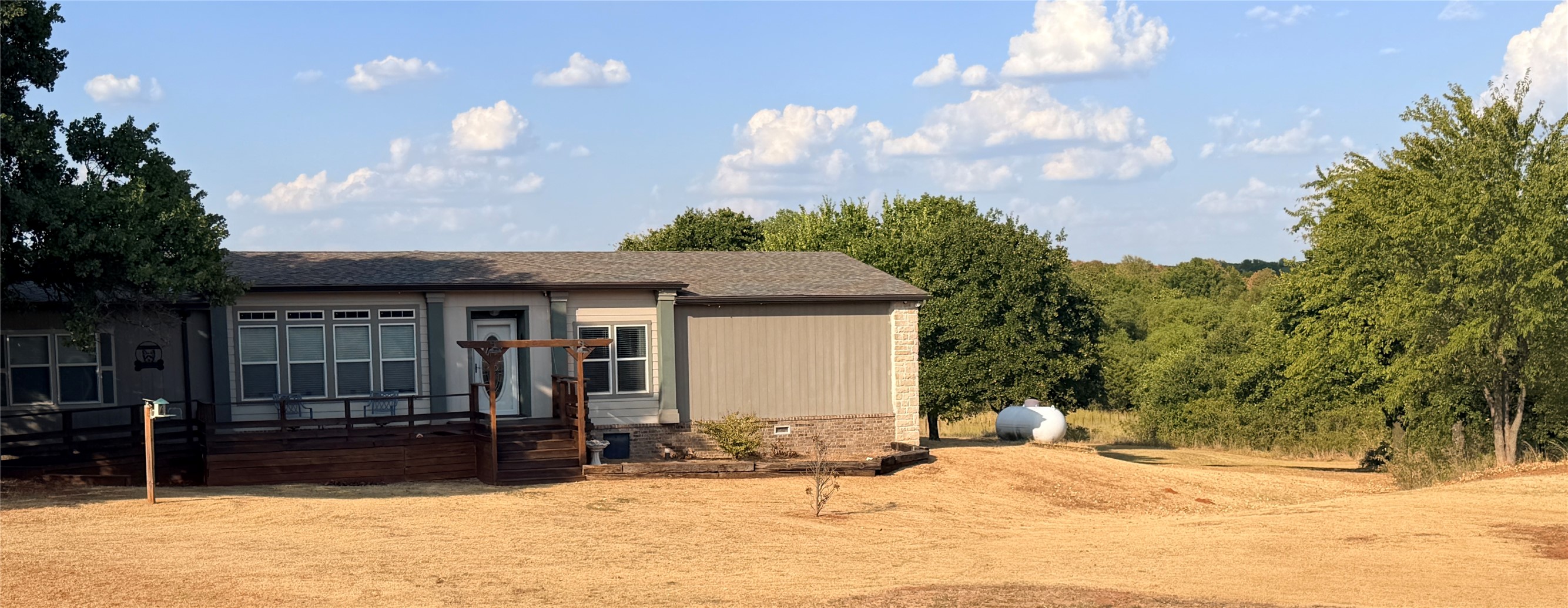 20926 E Ranch Lane E Property Photo 1