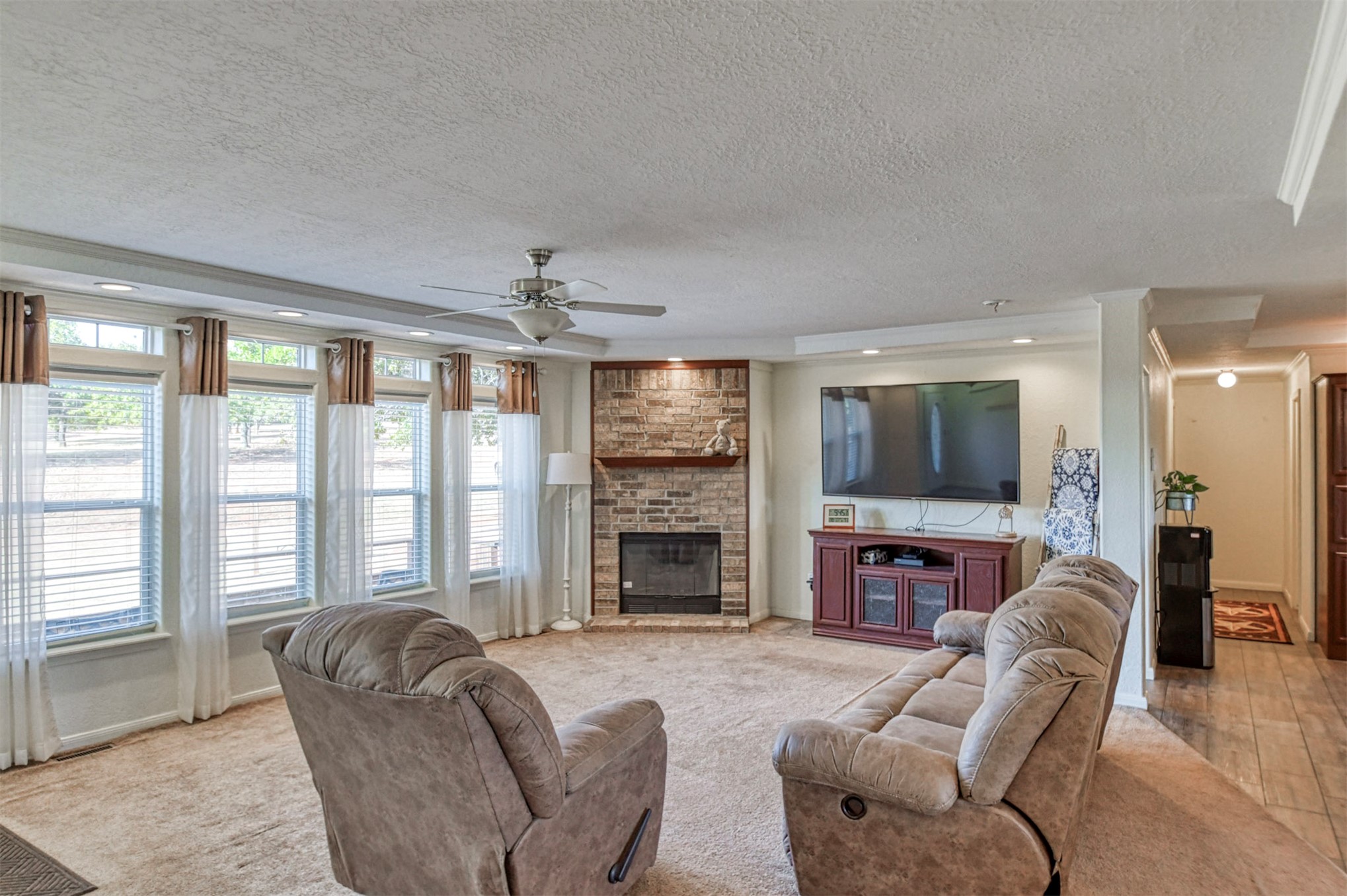 20926 E Ranch Lane E Property Photo 9