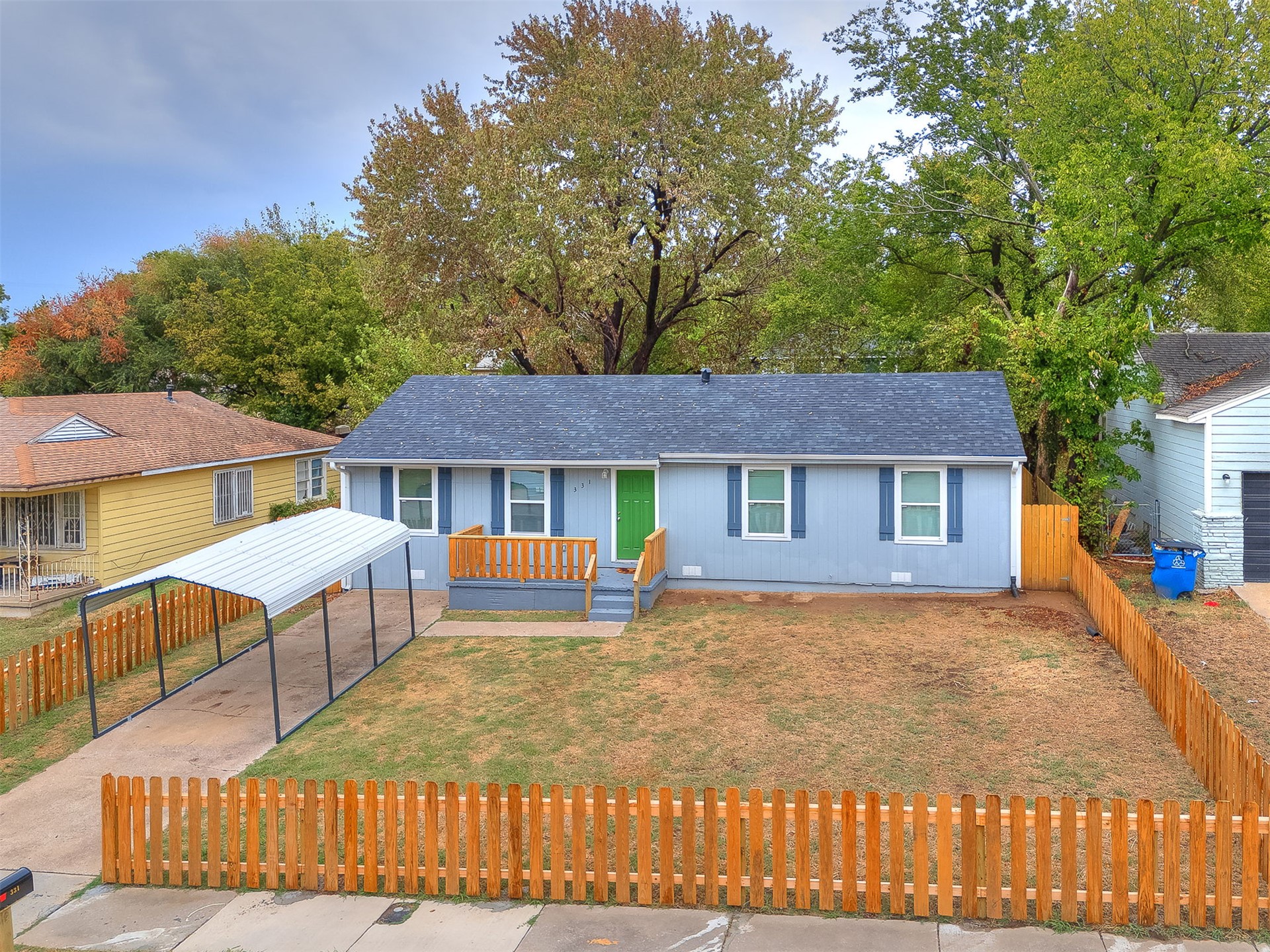 331 W 49th Street N Property Photo 10
