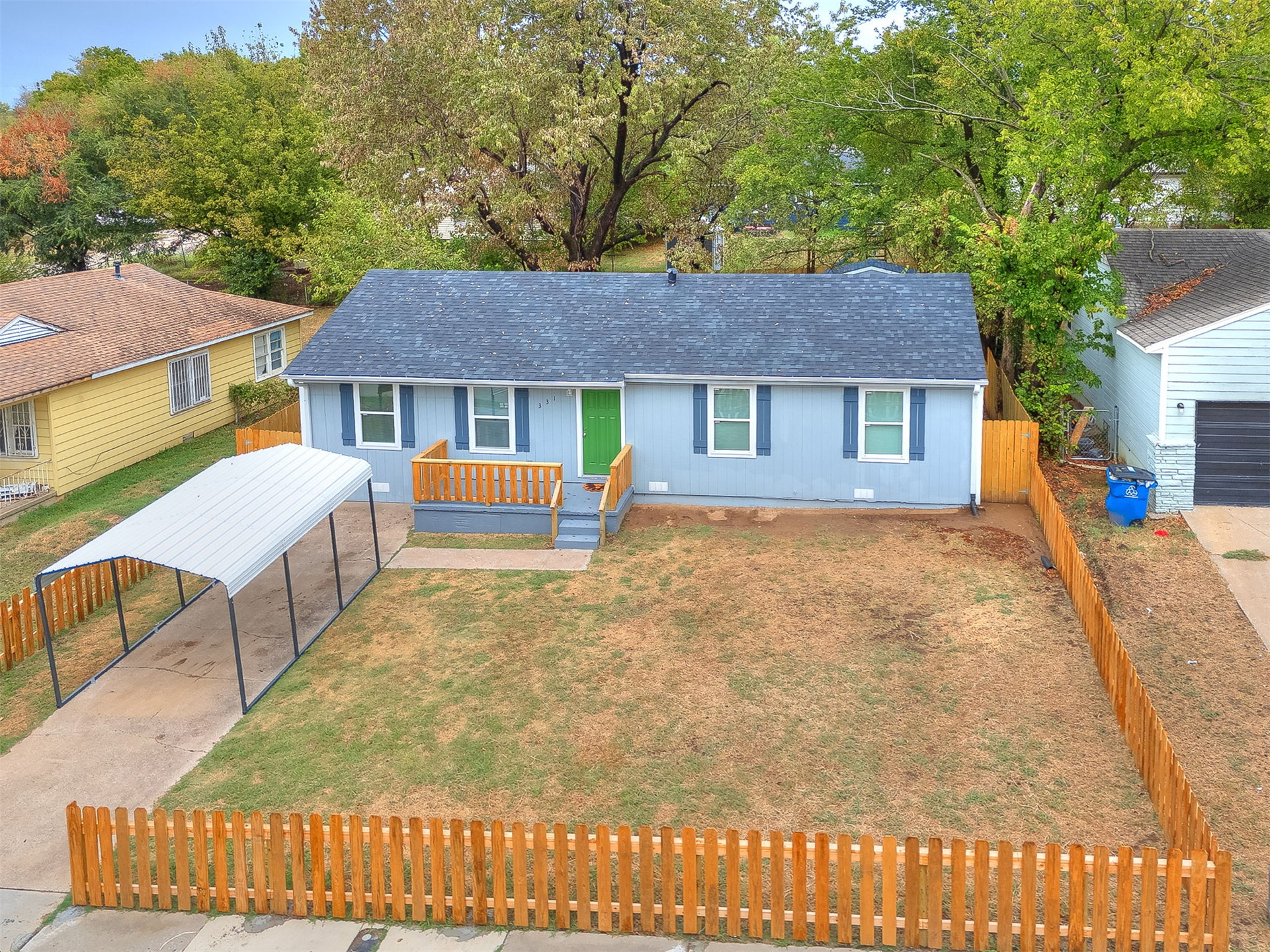 331 W 49th Street N Property Photo 11