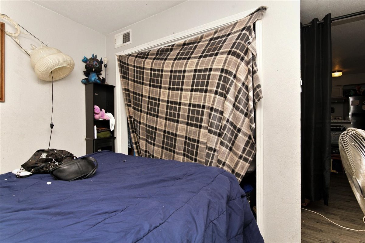 6639 S Victor Avenue #g306 Property Photo 10