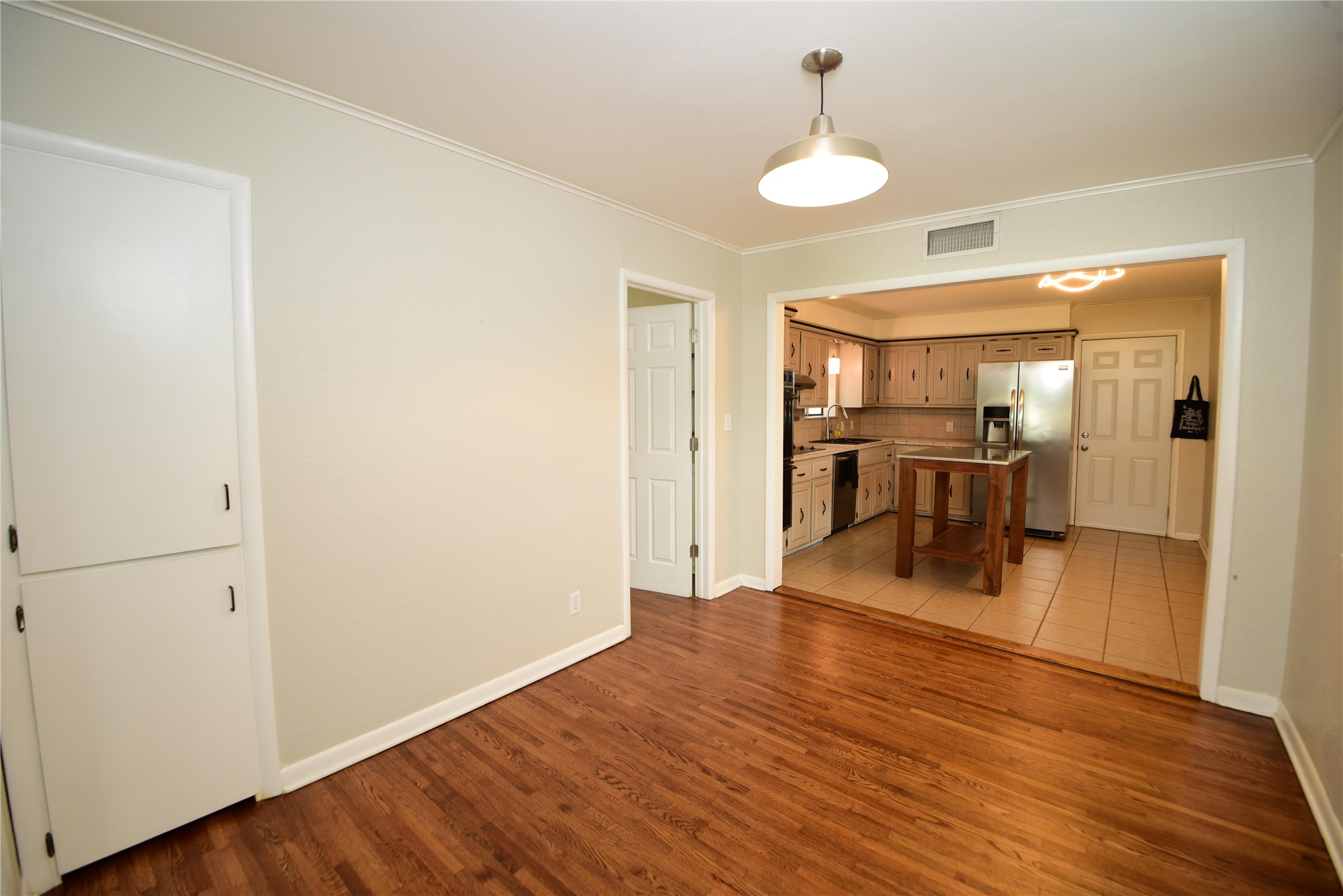 10 S 106th East Place Property Photo 6