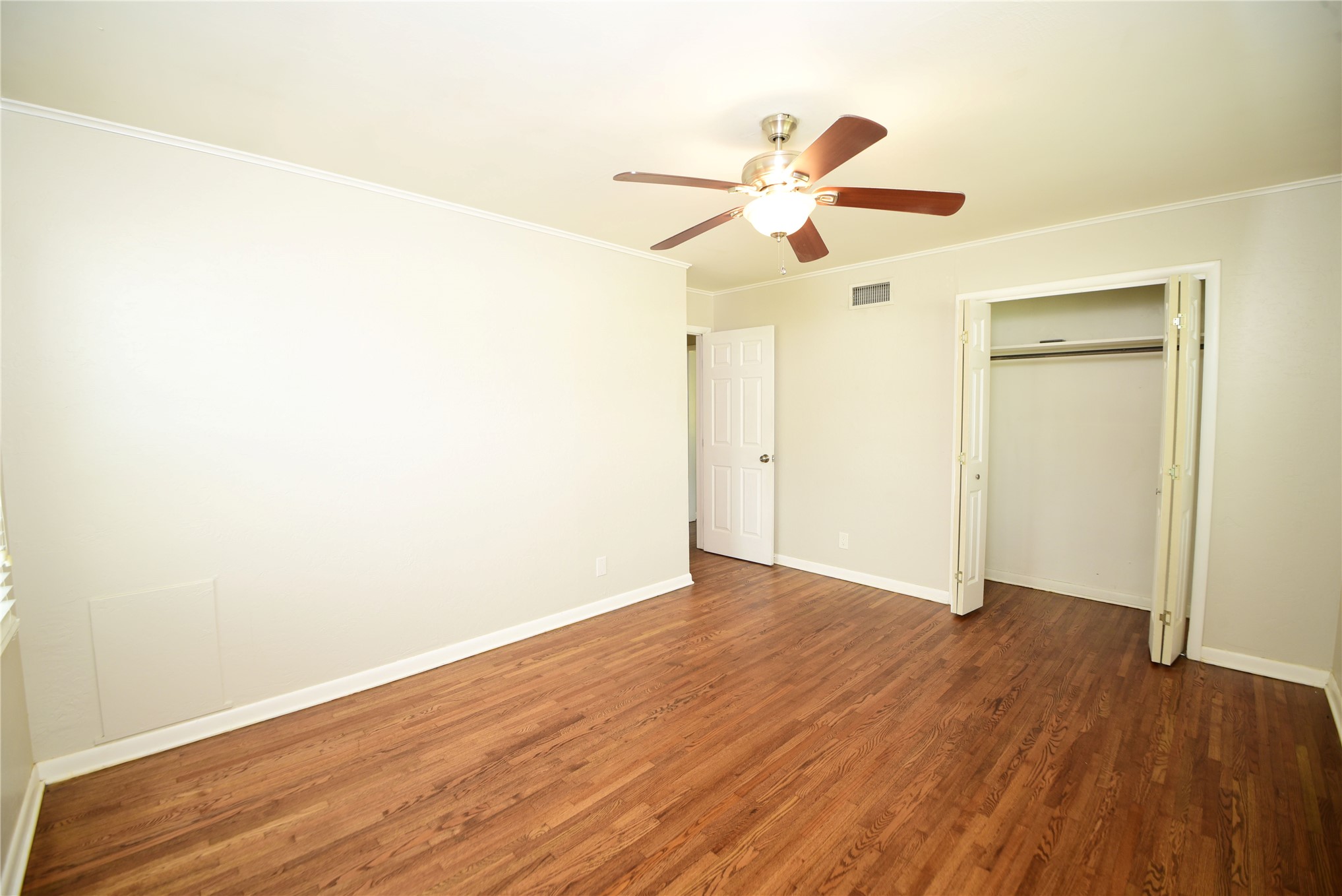 10 S 106th East Place Property Photo 12