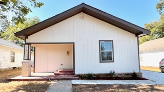 516 3rd Avenue Nw Property Photo 1