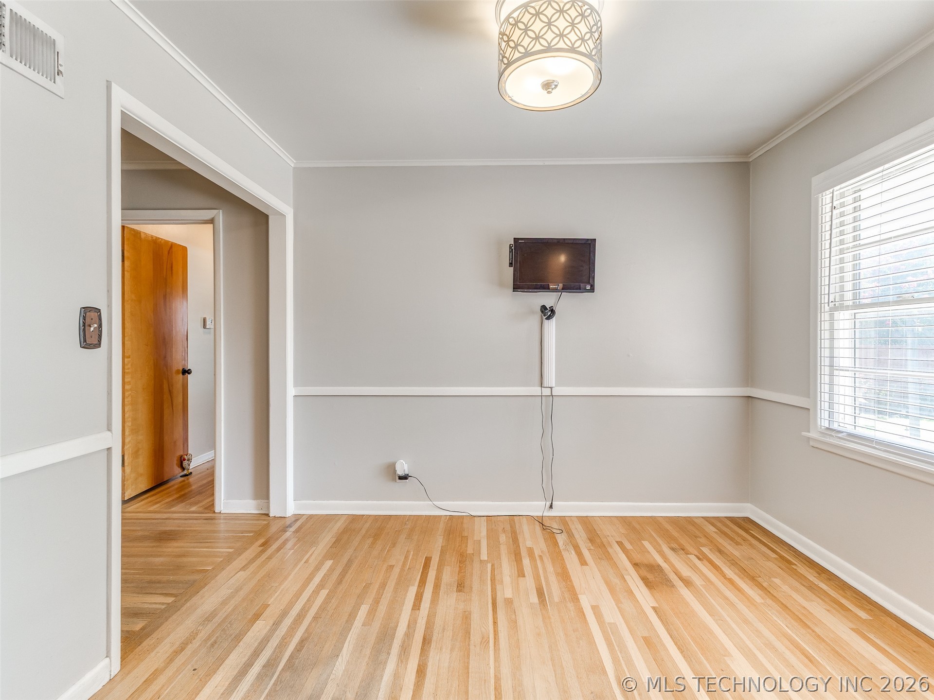 4340 S Norfolk Avenue Property Photo 11