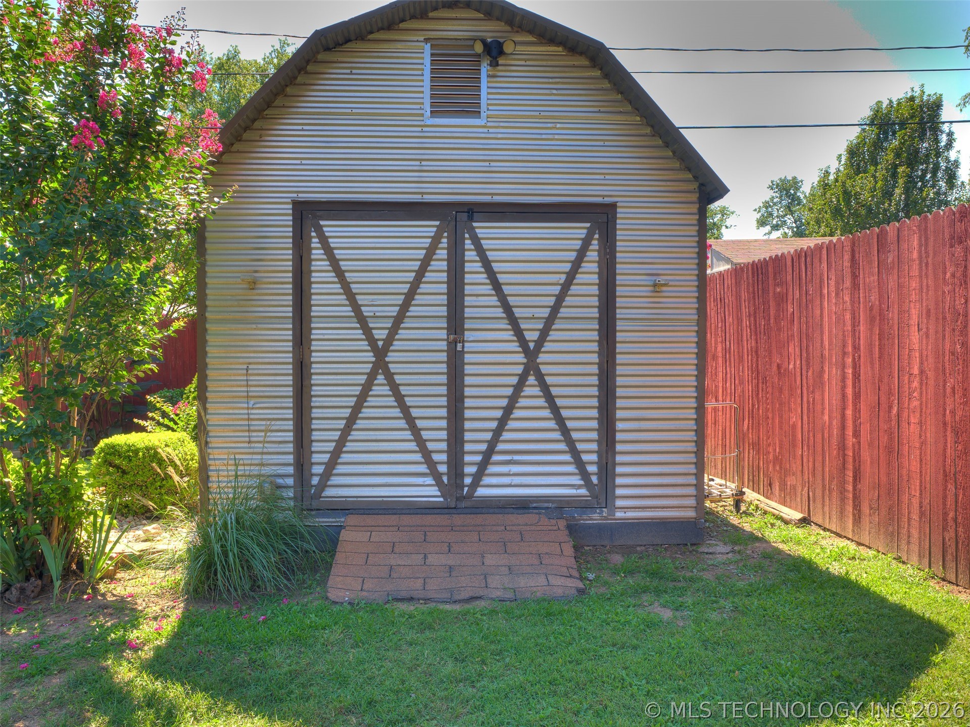 4340 S Norfolk Avenue Property Photo 22
