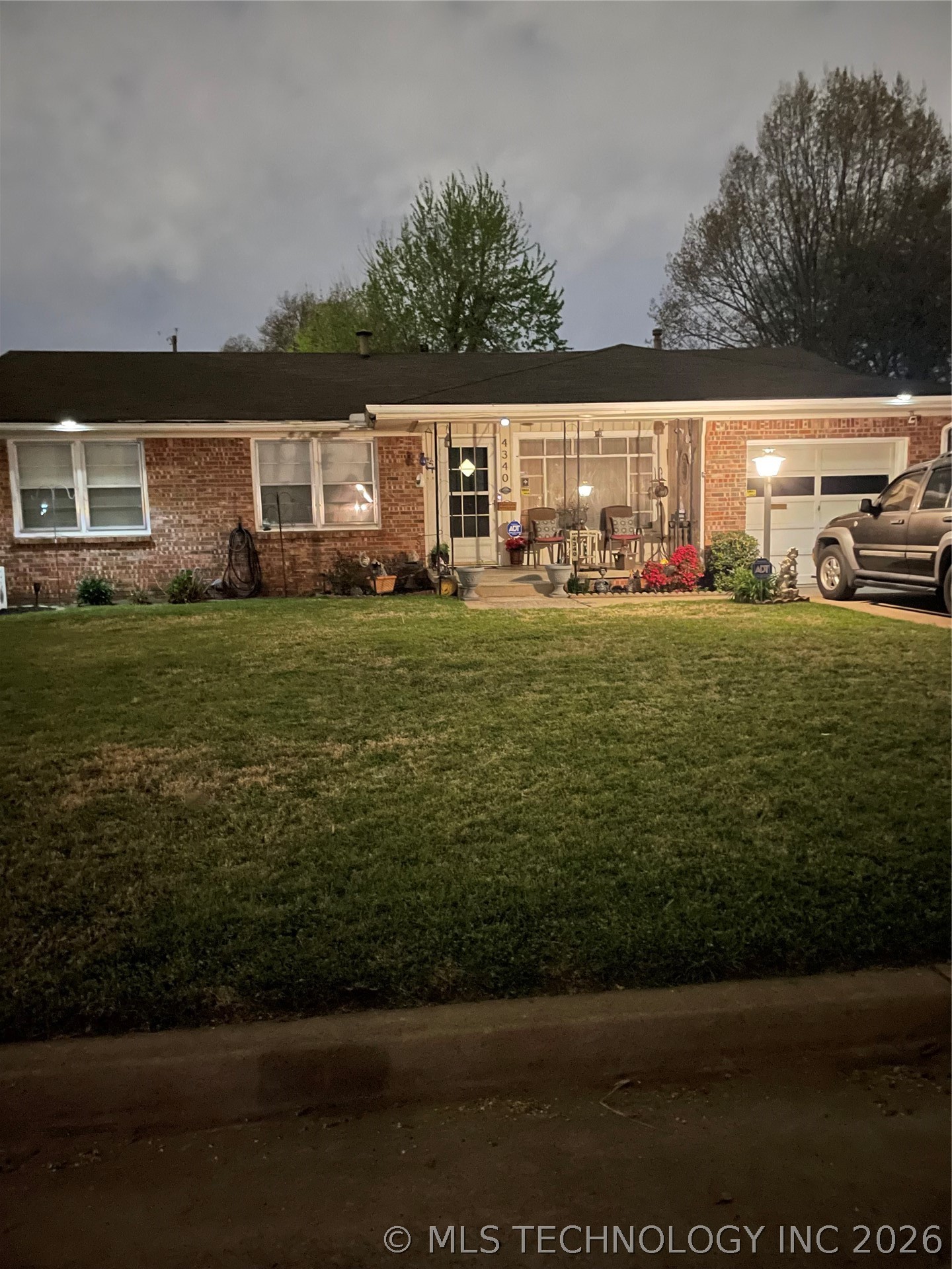 4340 S Norfolk Avenue Property Photo 23