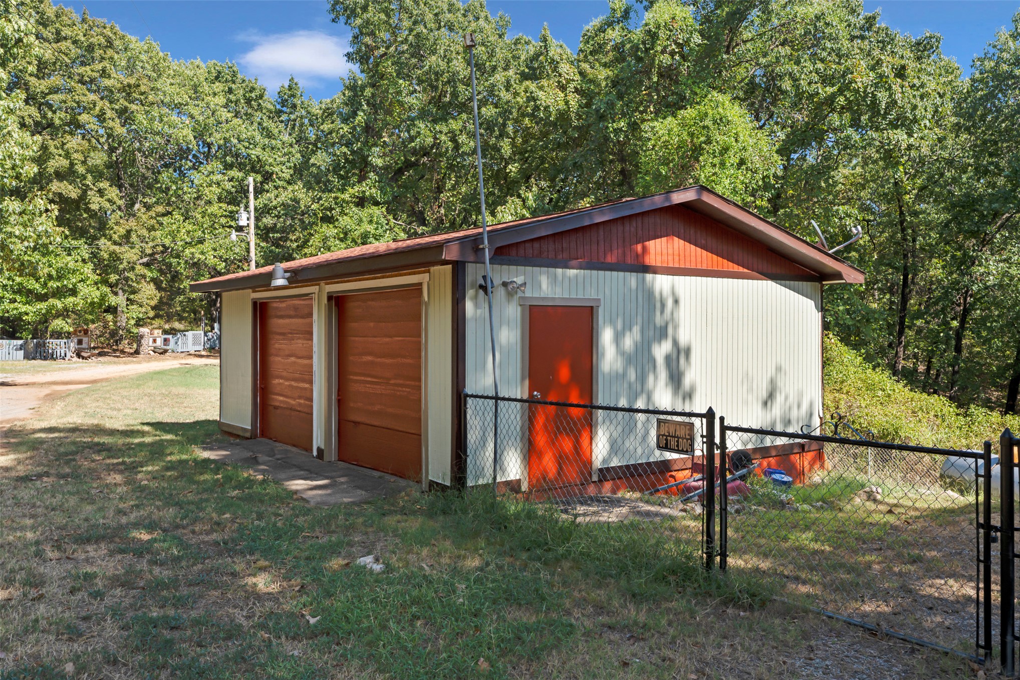 54201 Pin Oak Circle Property Photo 30