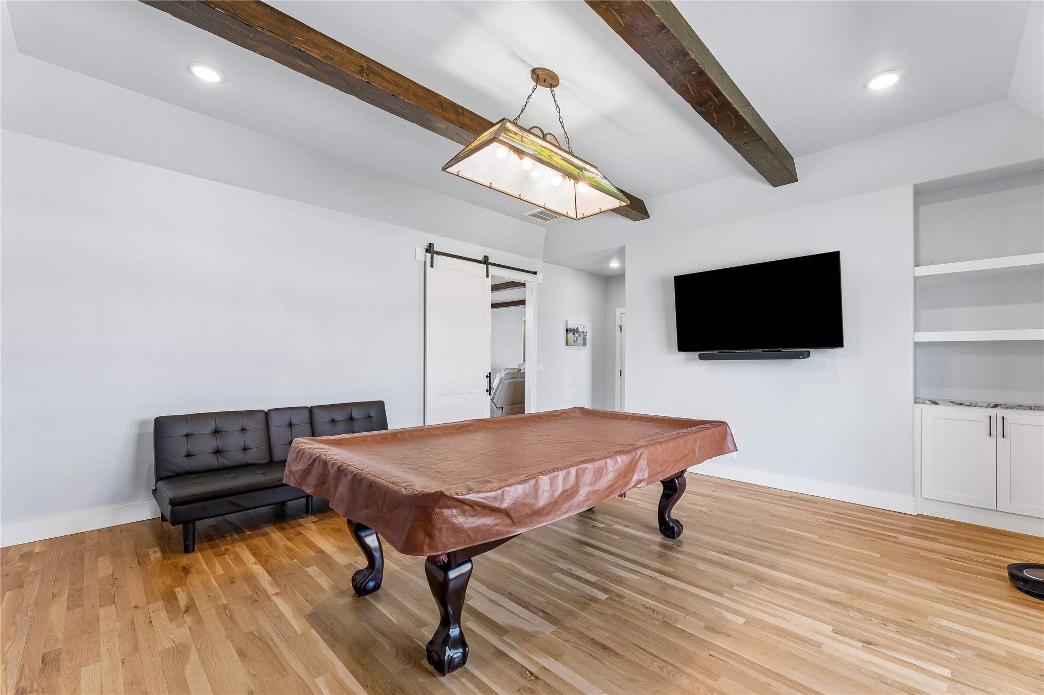 102 Rustic Lane Property Photo 8