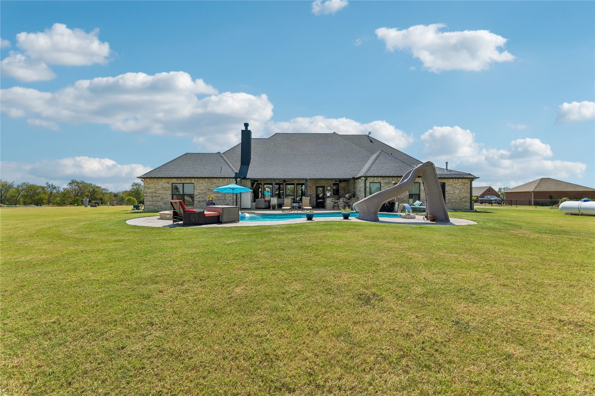 102 Rustic Lane Property Photo 37