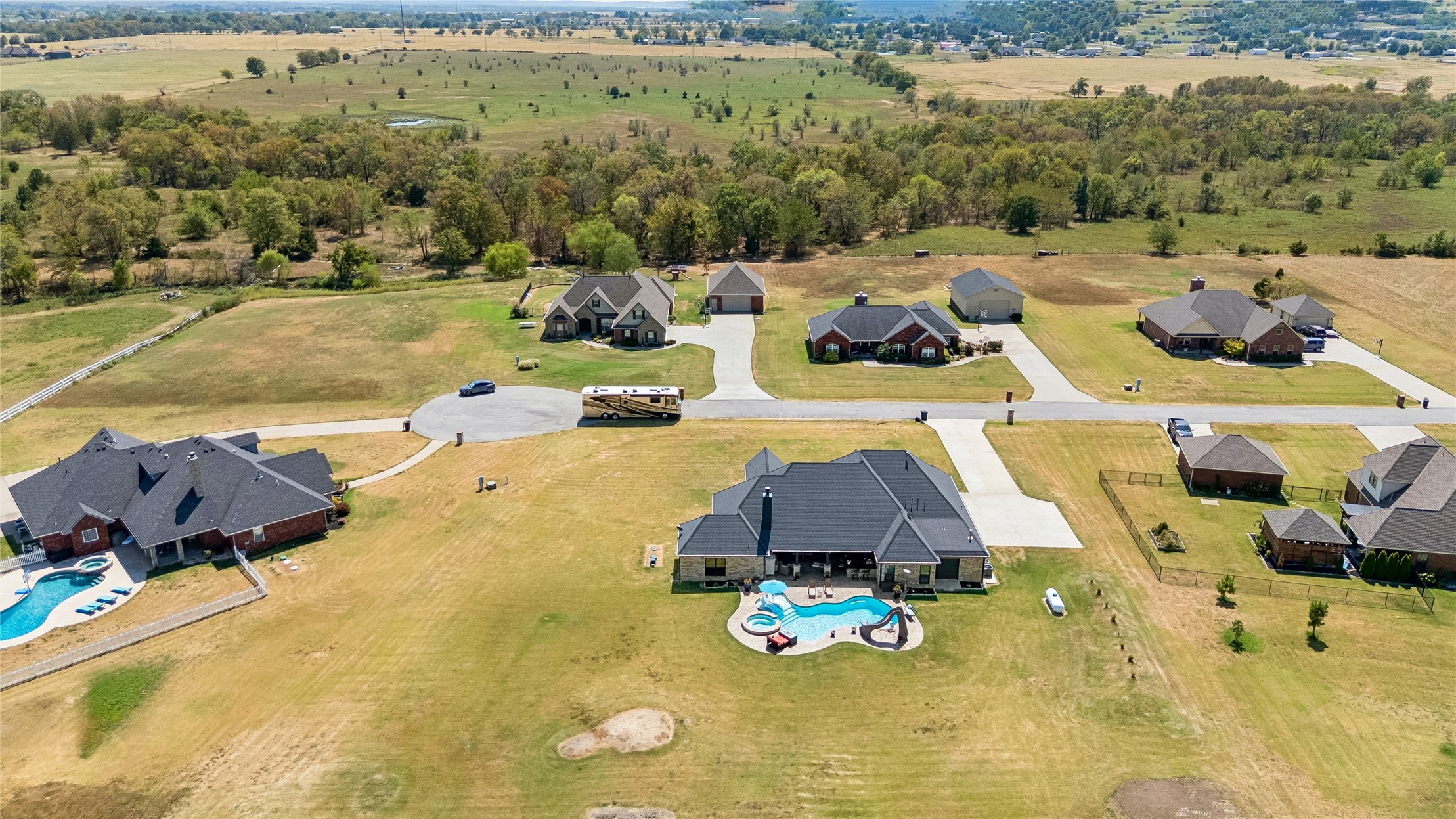 102 Rustic Lane Property Photo 42