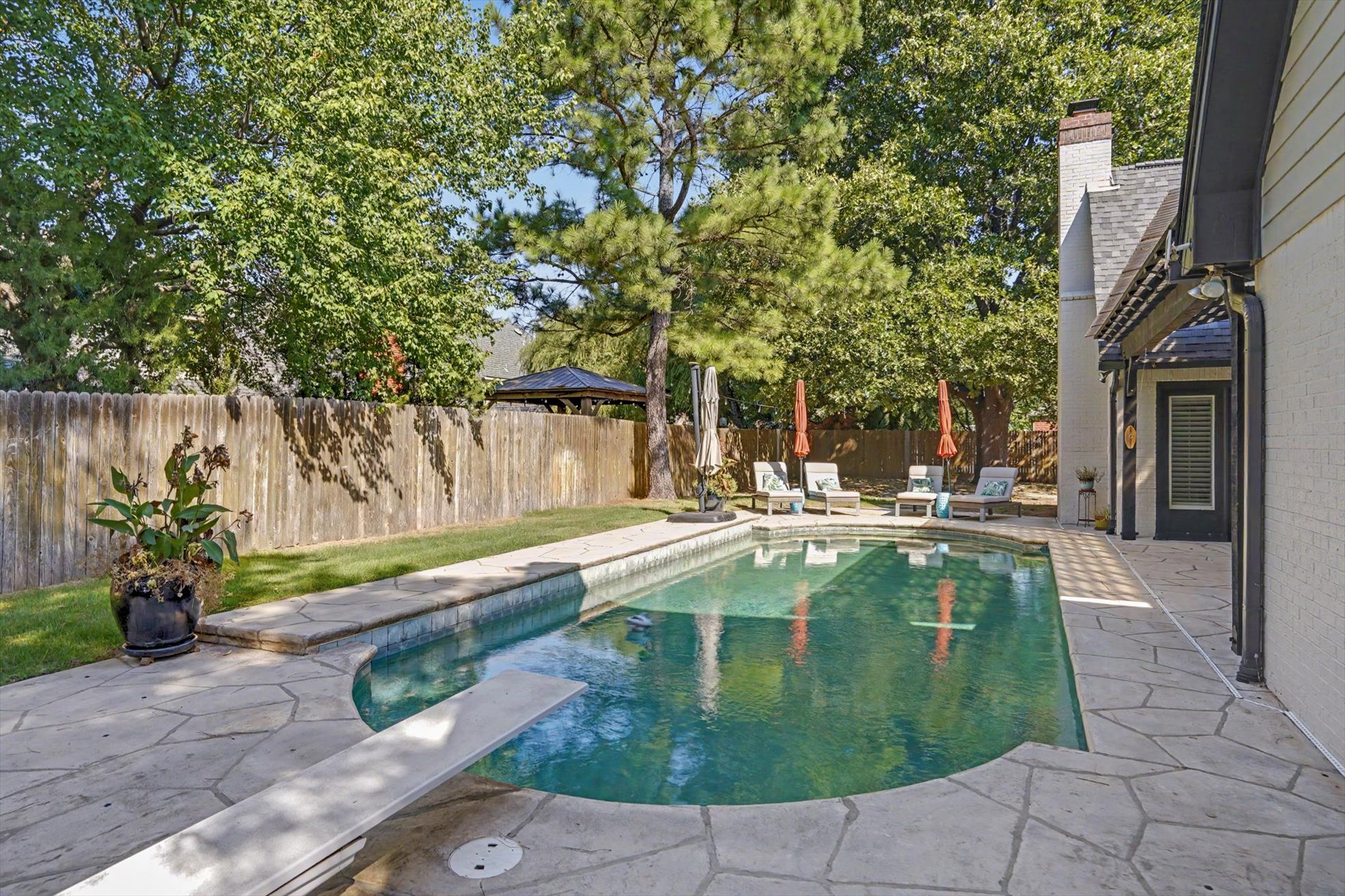 10612 S Fulton Avenue S Property Photo 39