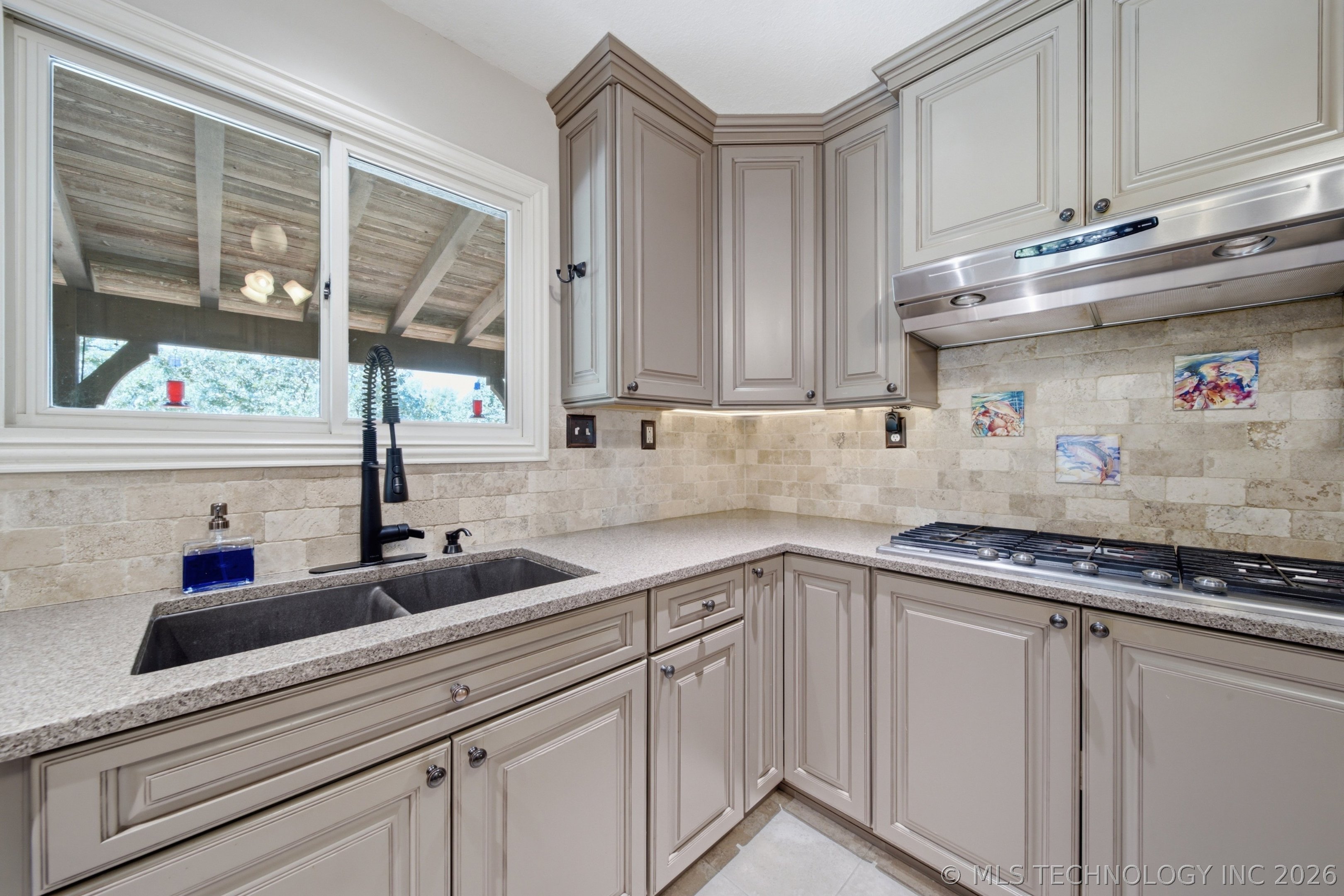9332 S 36th West Avenue Property Photo 18
