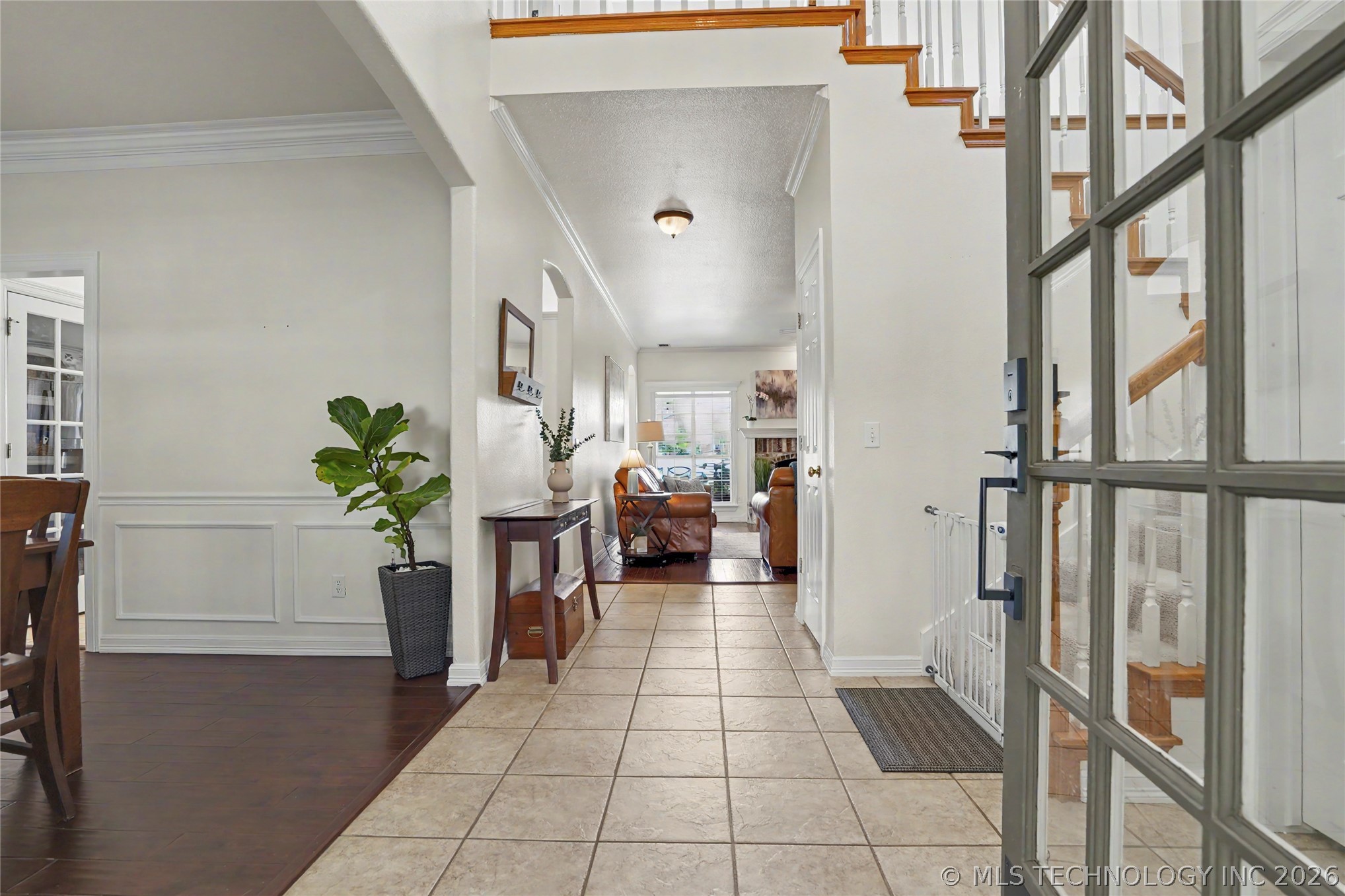 3701 N Oak Avenue Property Photo 4