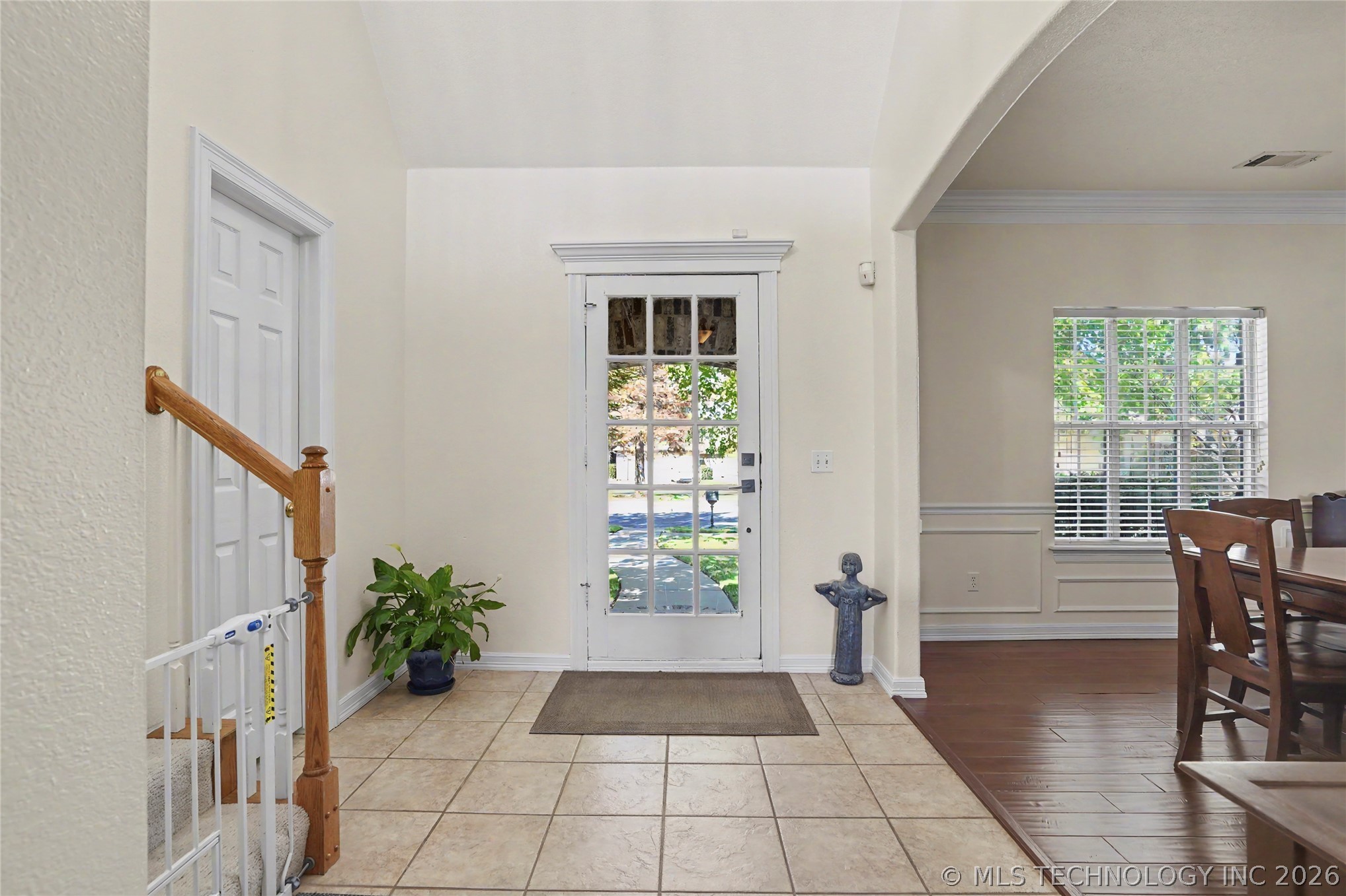 3701 N Oak Avenue Property Photo 5