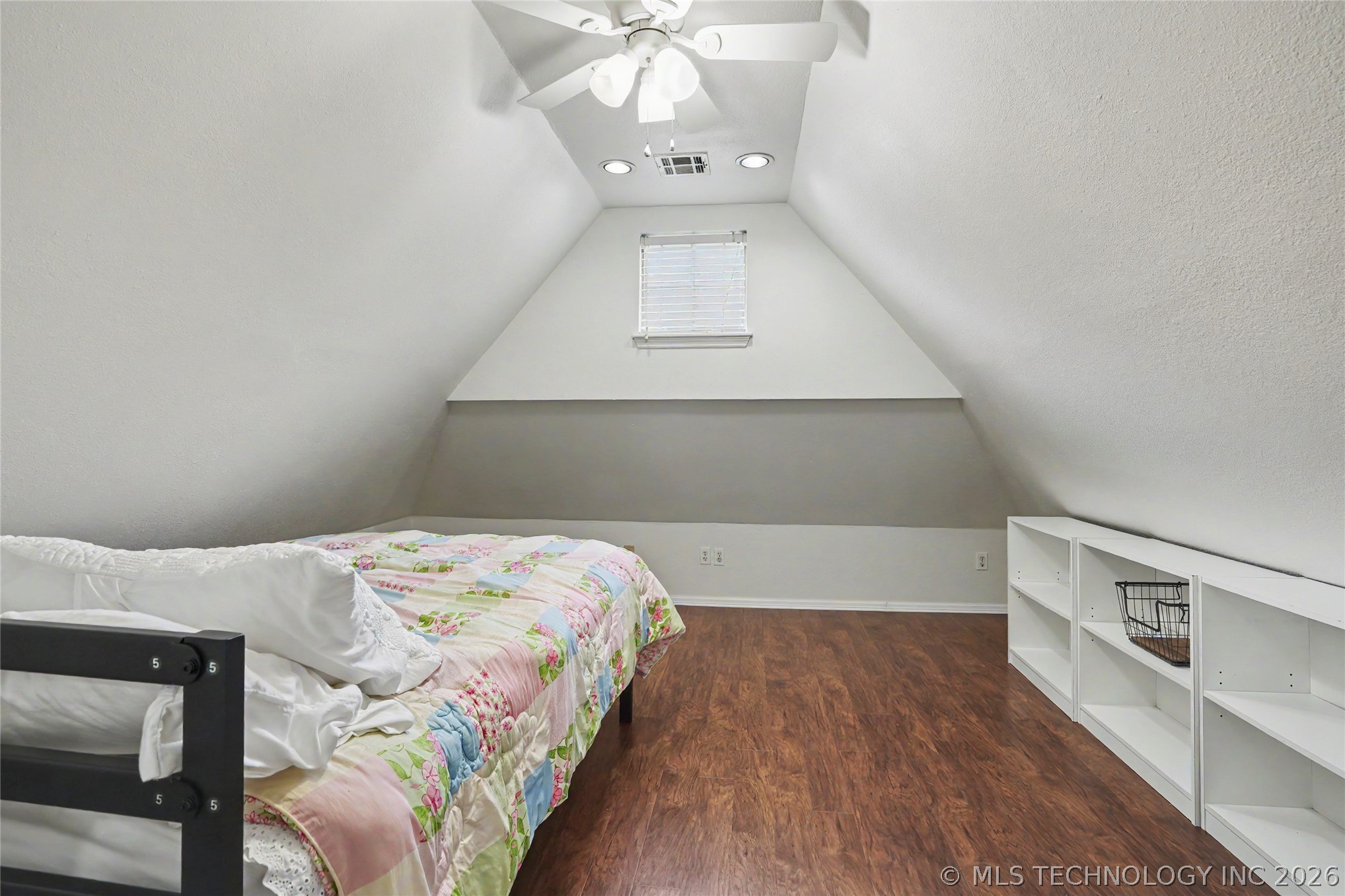 3701 N Oak Avenue Property Photo 27