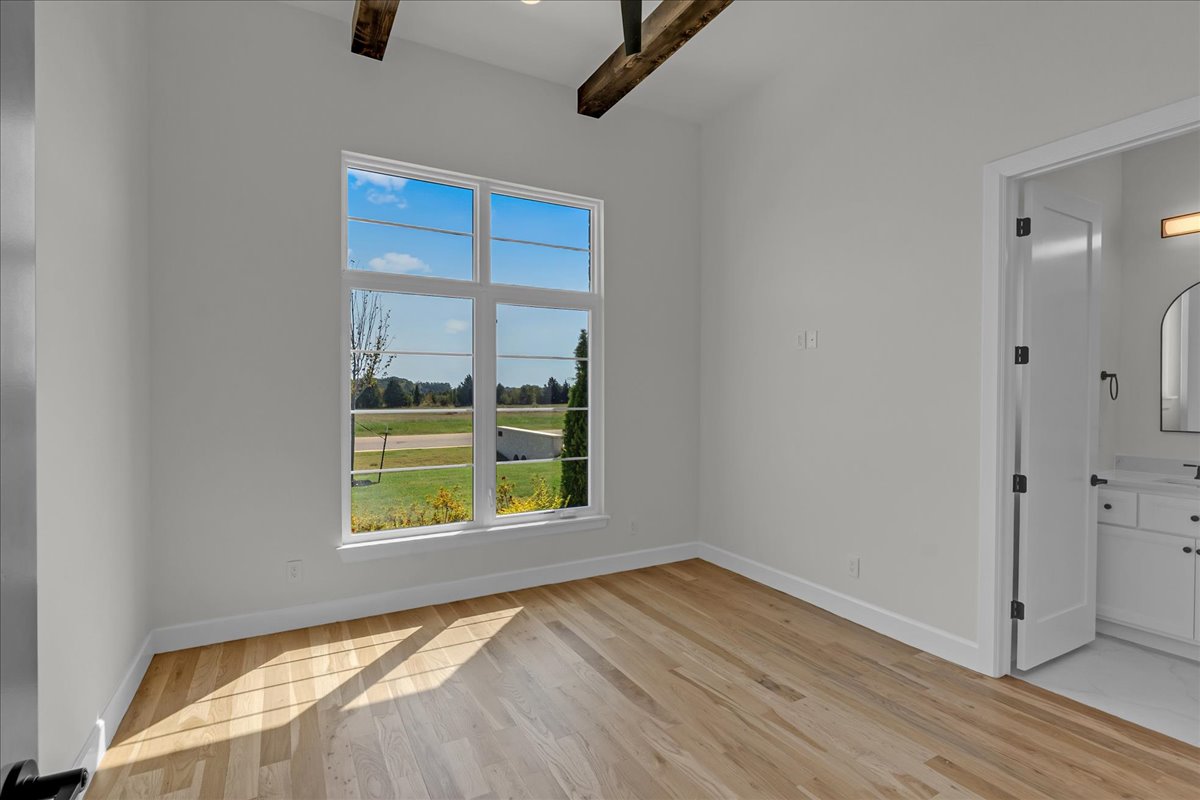 15240 S 27th East Avenue Property Photo 46