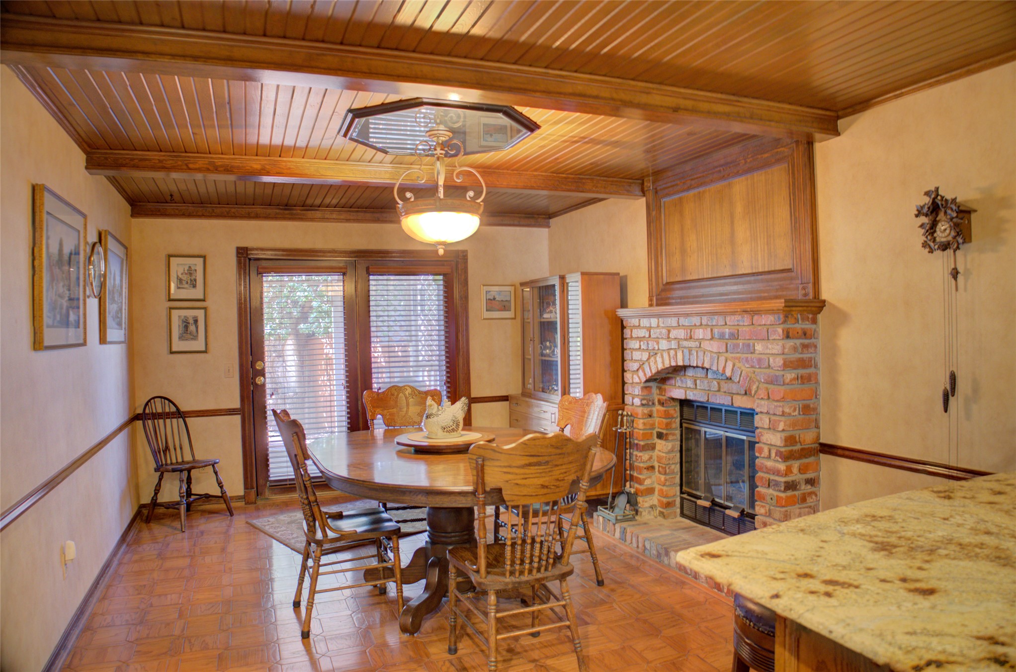 8110 Jamestown Avenue Property Photo 24