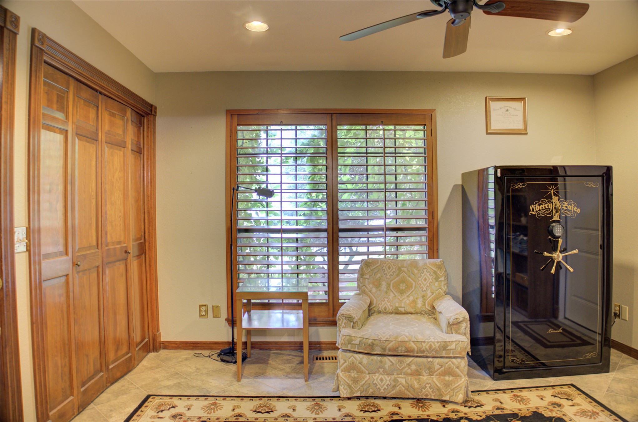 8110 Jamestown Avenue Property Photo 38
