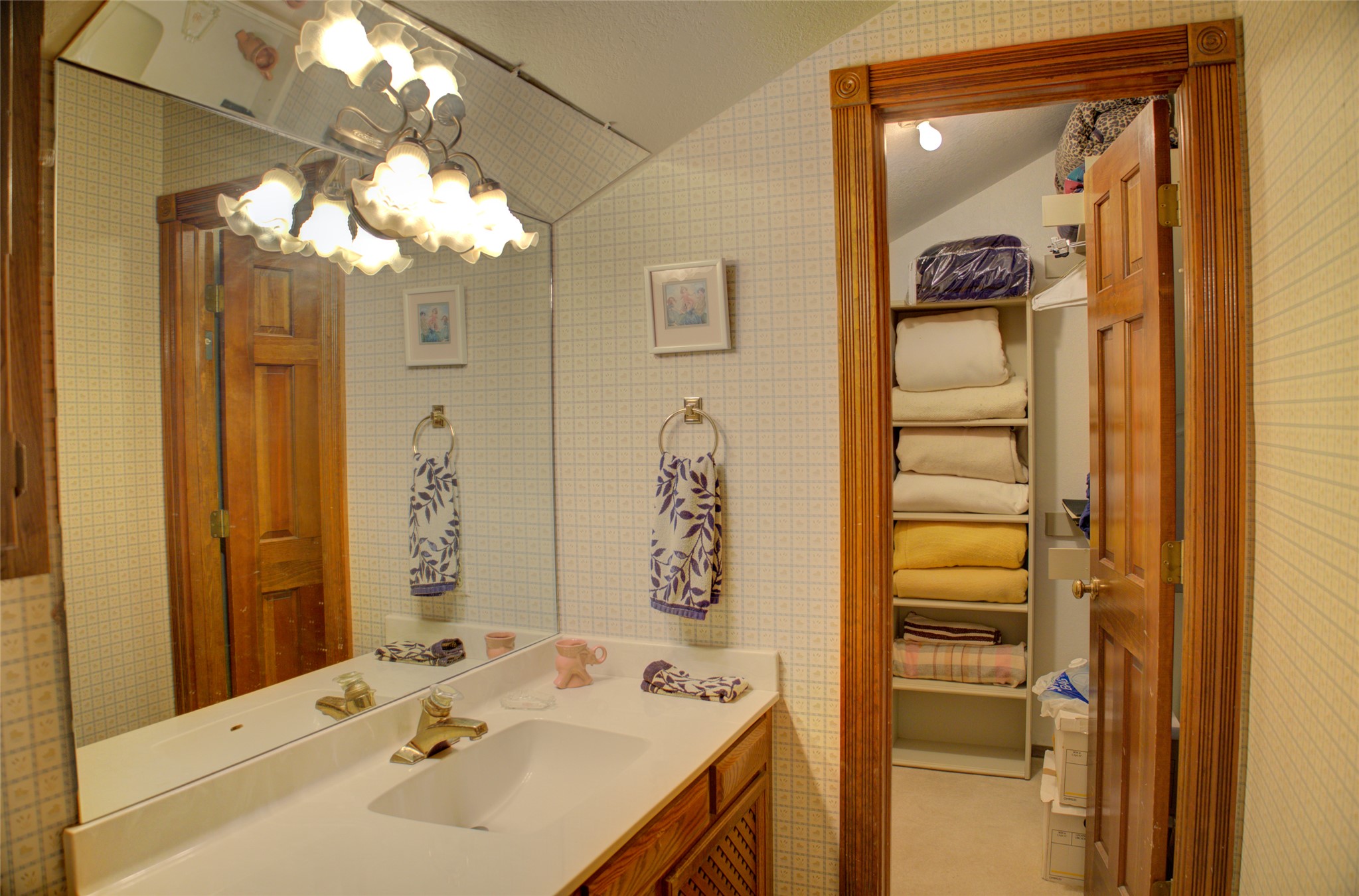 8110 Jamestown Avenue Property Photo 66