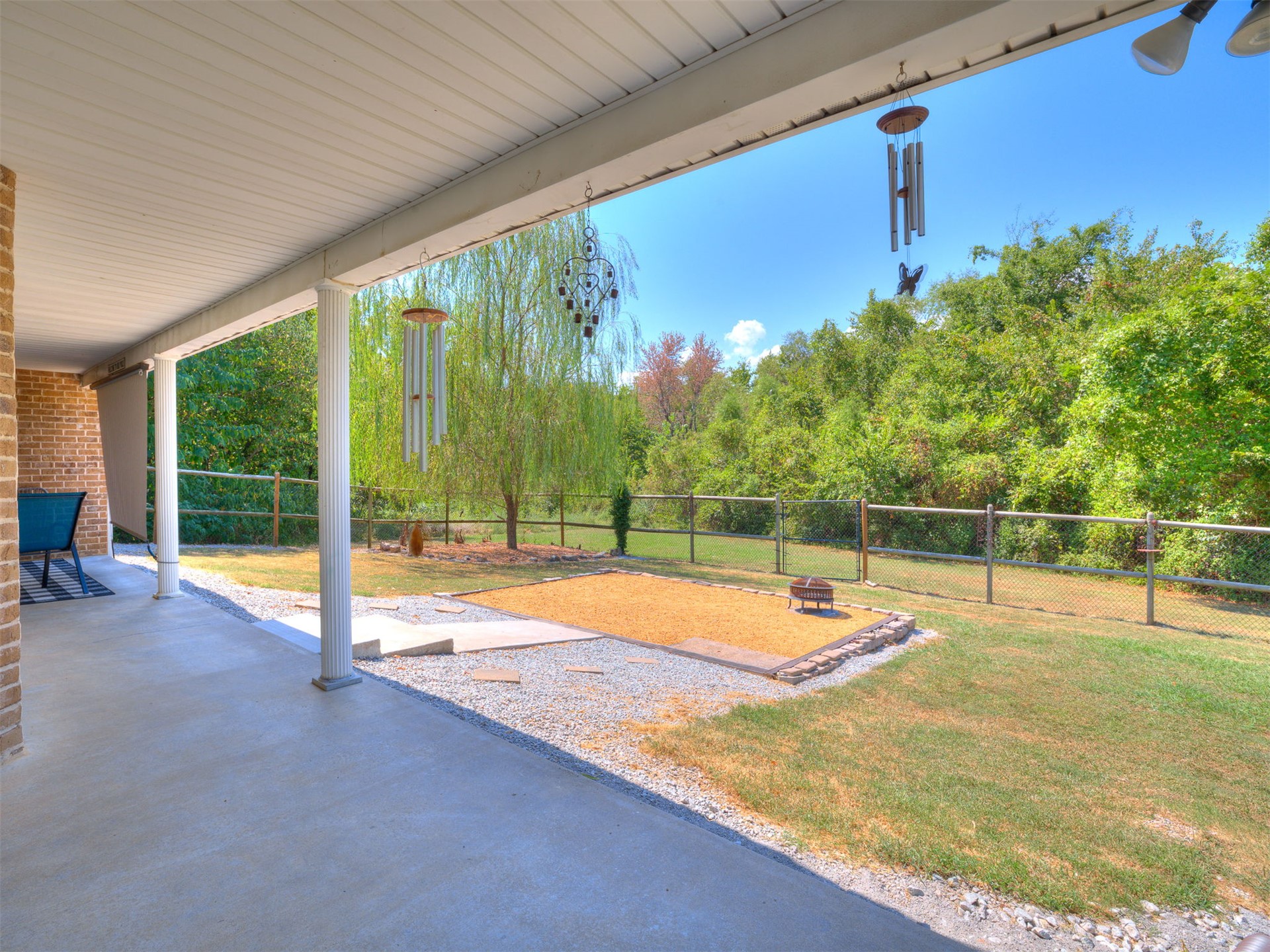 8300 S Lynn Lane Road Property Photo 32