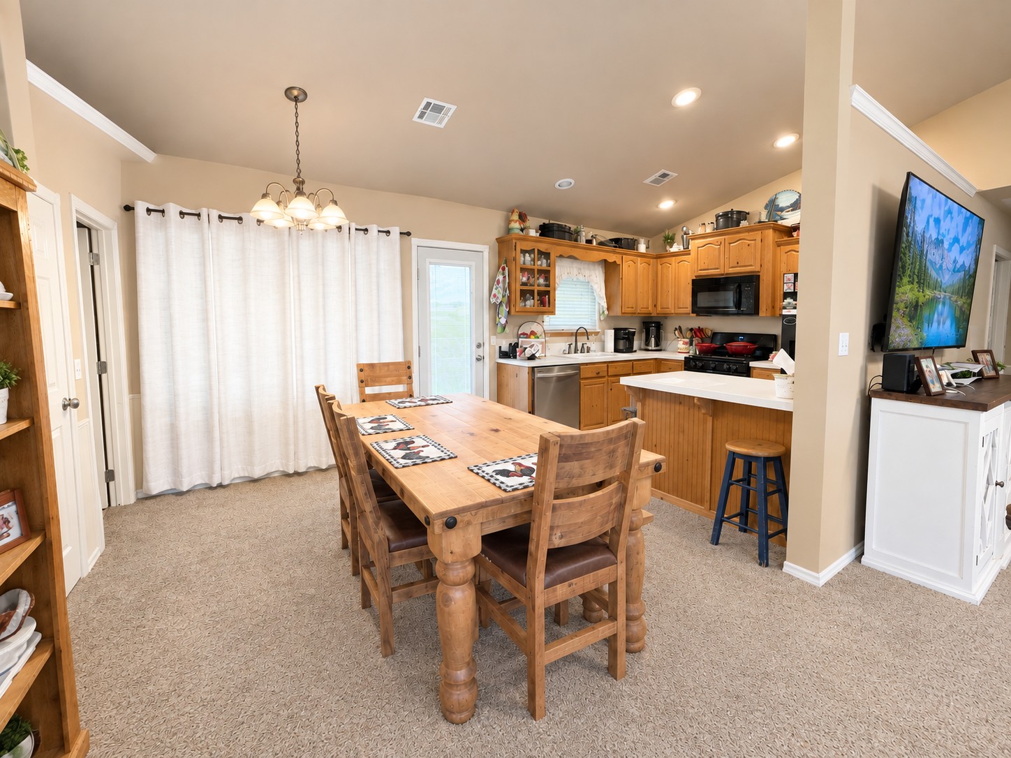 14872 E Modoc Street Property Photo 5
