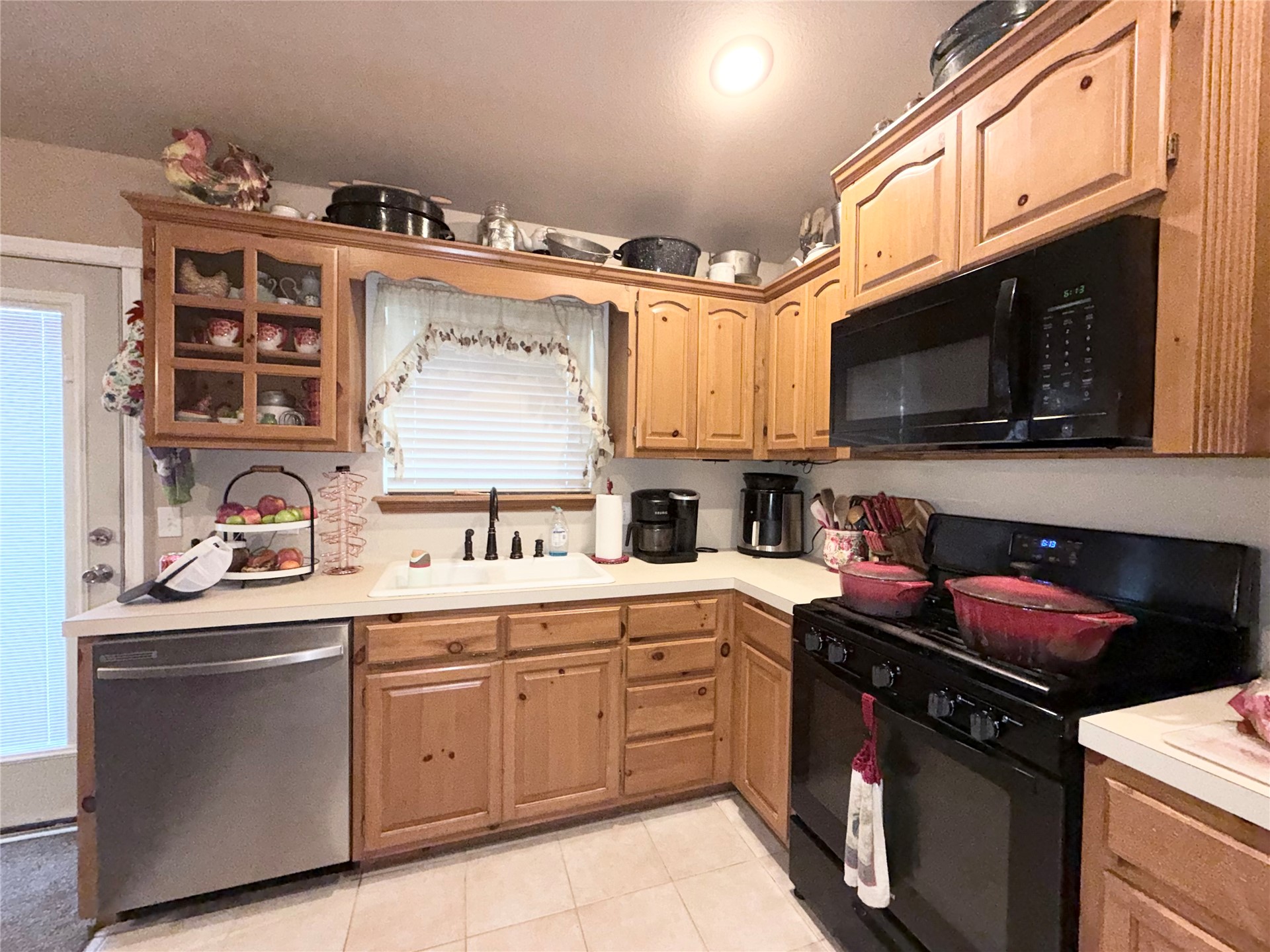 14872 E Modoc Street Property Photo 6