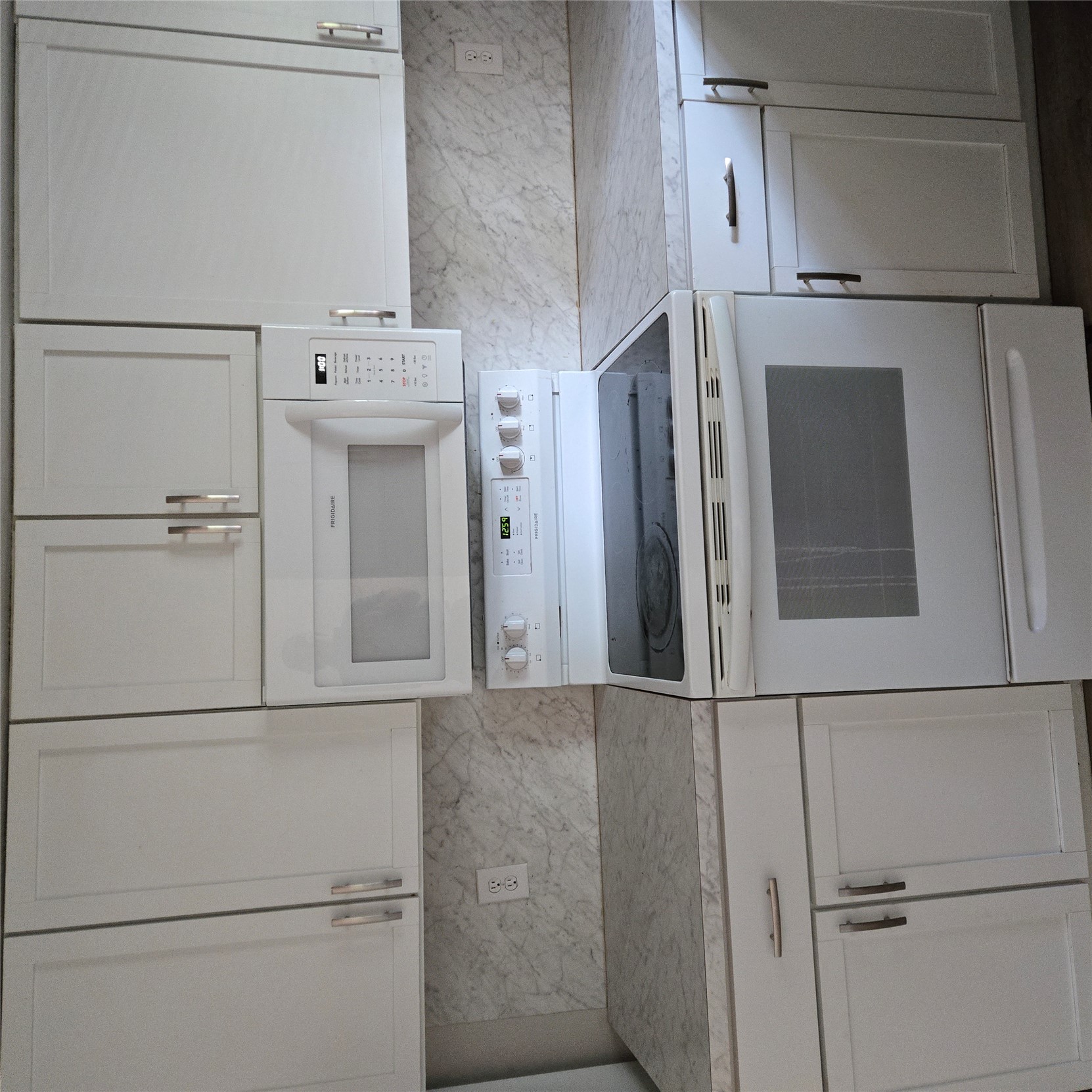 211 Antry Drive Property Photo 8