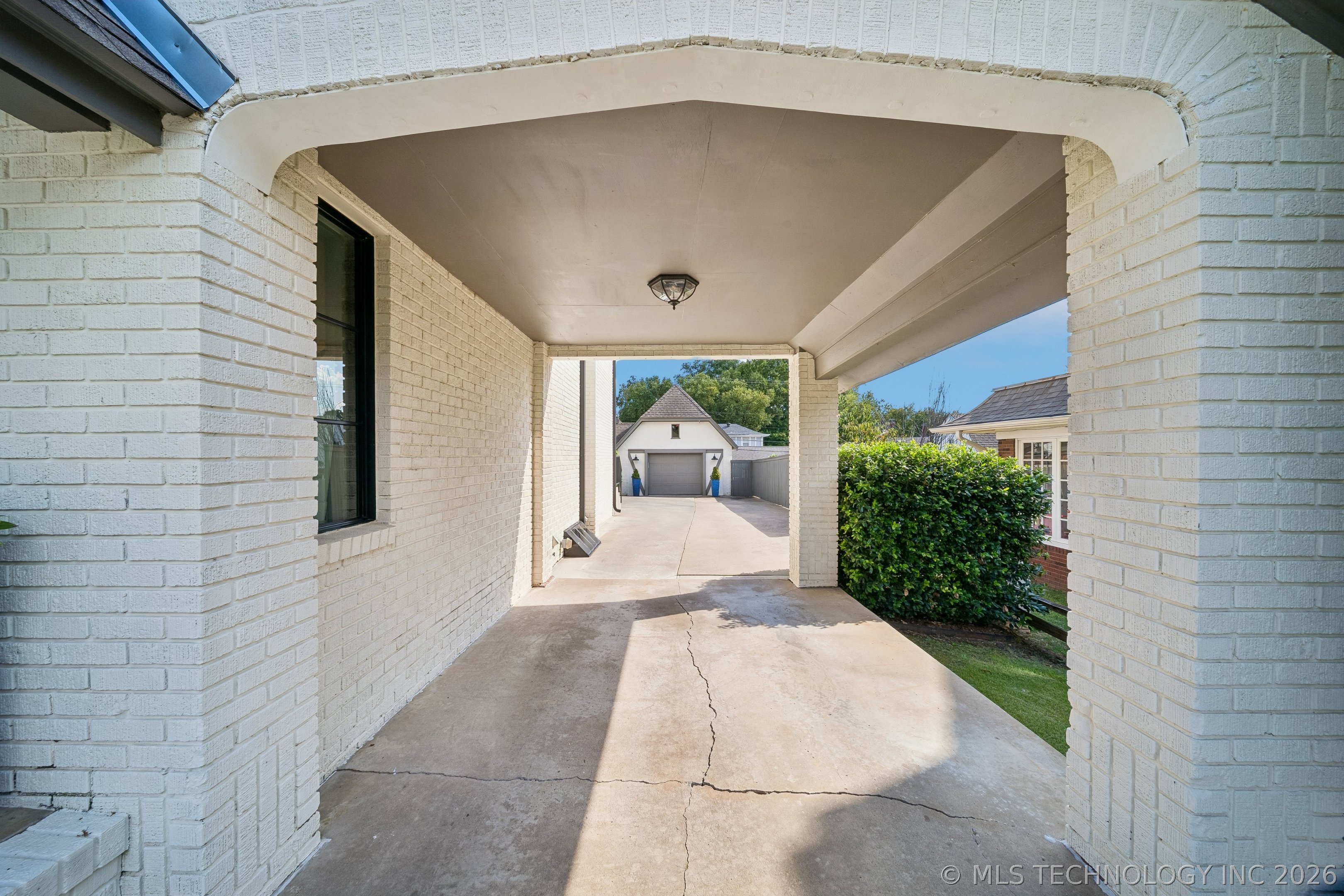 1246 E 28th Street Property Photo 44